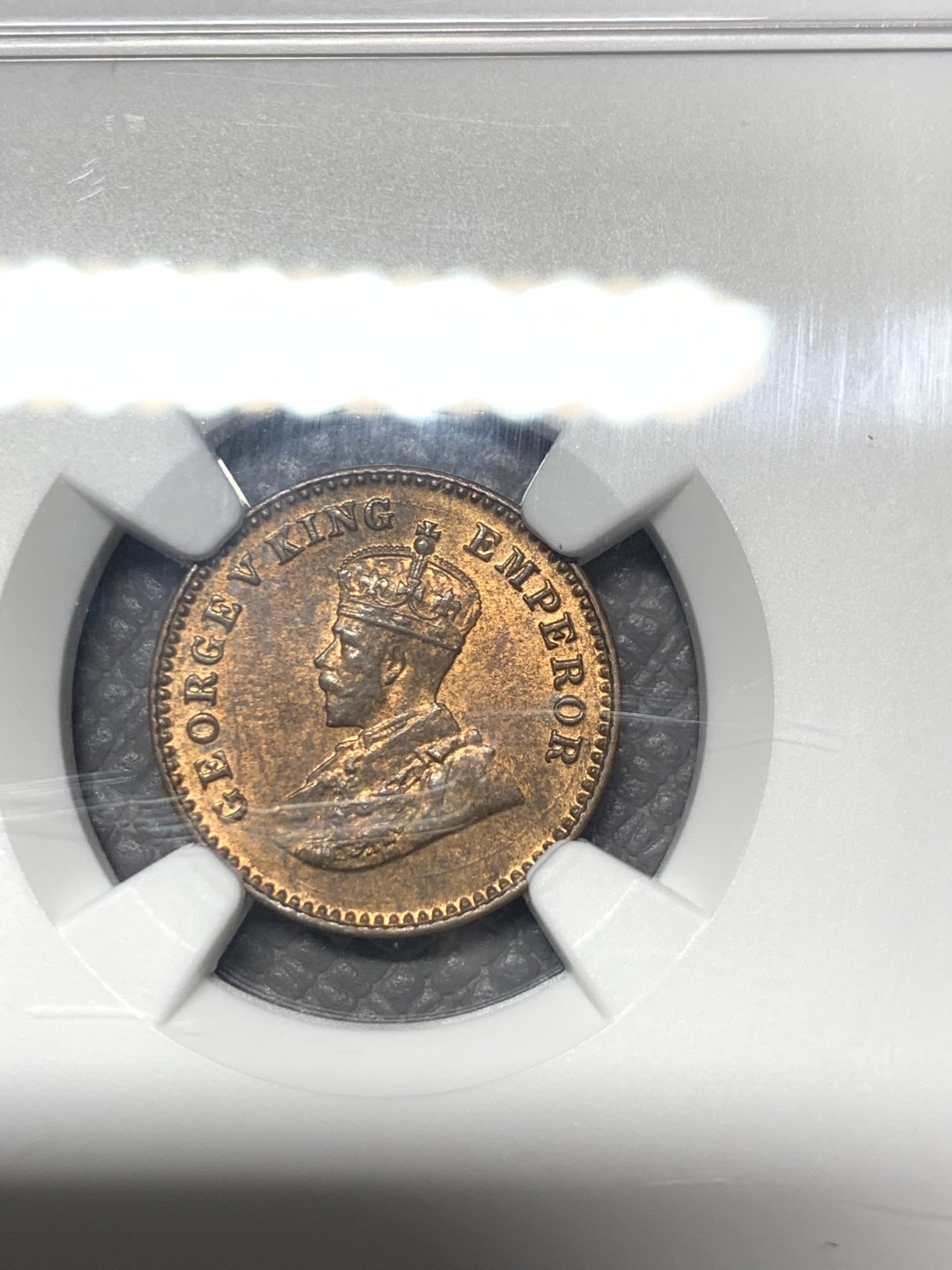 《竞宝斋》第121场-周日，周一 ，2场连拍（全场包邮） NGC MS64 RB 英属 印度1920年 乔治五世 1/12安娜 铜币