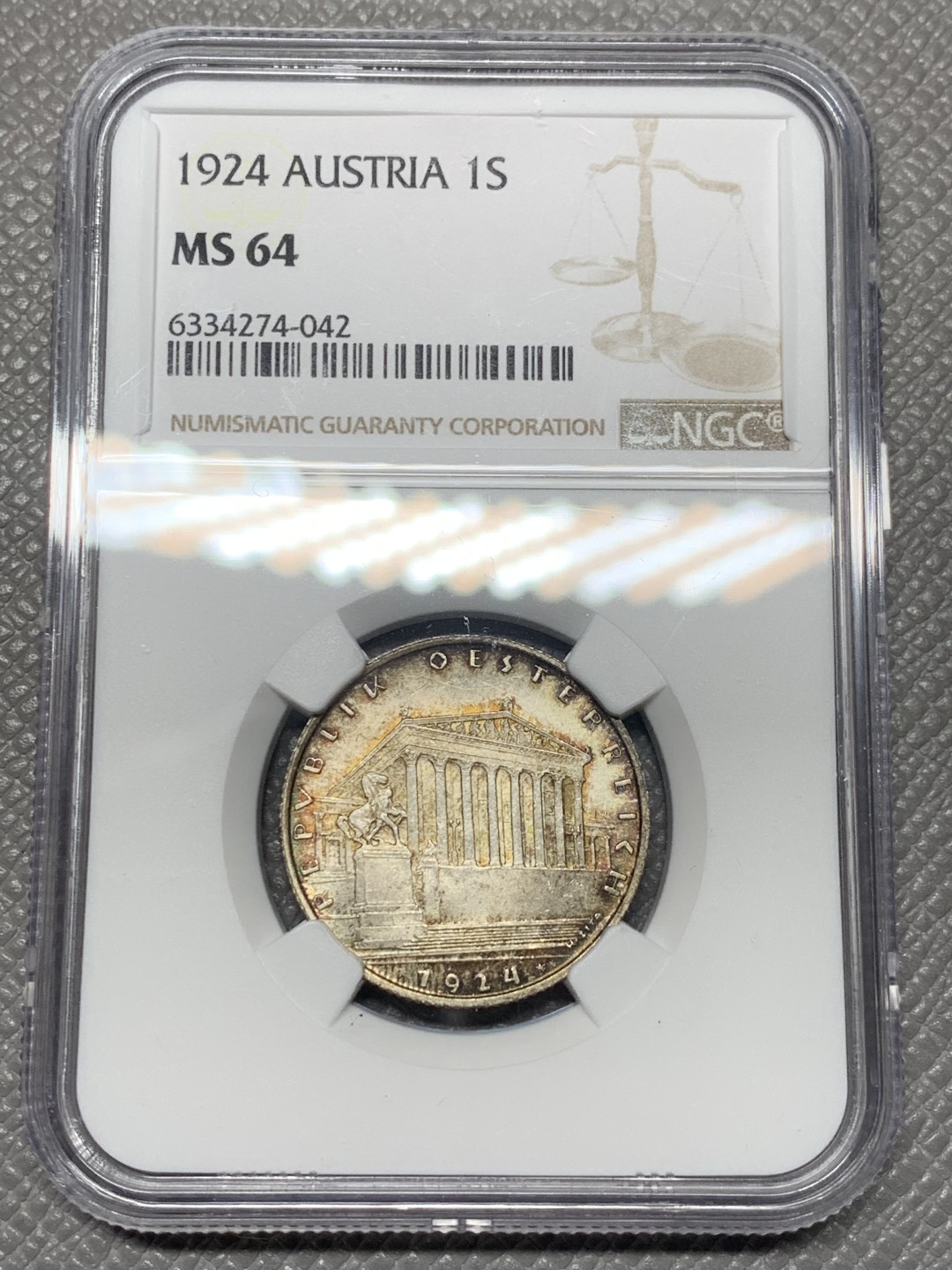 《竞宝斋》第121场-周日，周一 ，2场连拍（全场包邮） NGC MS64 奥地利1924年议会大厦1先令银币 环彩