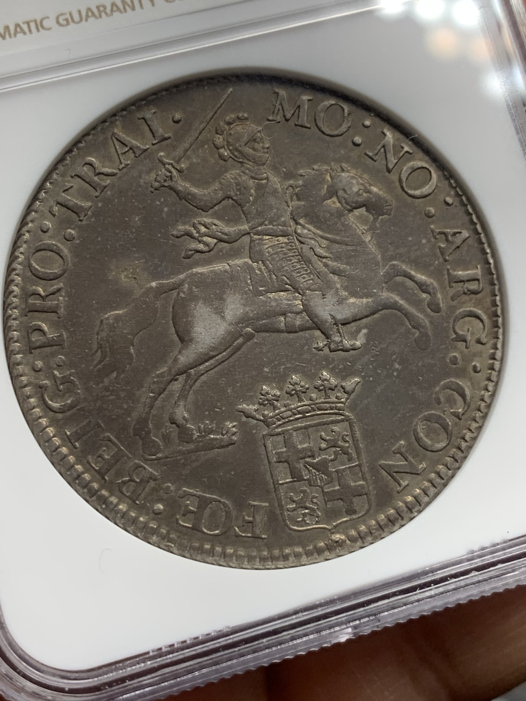 《竞宝斋》第121场-周日，周一 ，2场连拍（全场包邮） 季军分 NGC XF45 荷兰 乌特勒支省 1782年 杜卡特 大马剑 银币 32克多的重量 原味的双面深包浆 骑士头盔都非常清晰 性价比很高