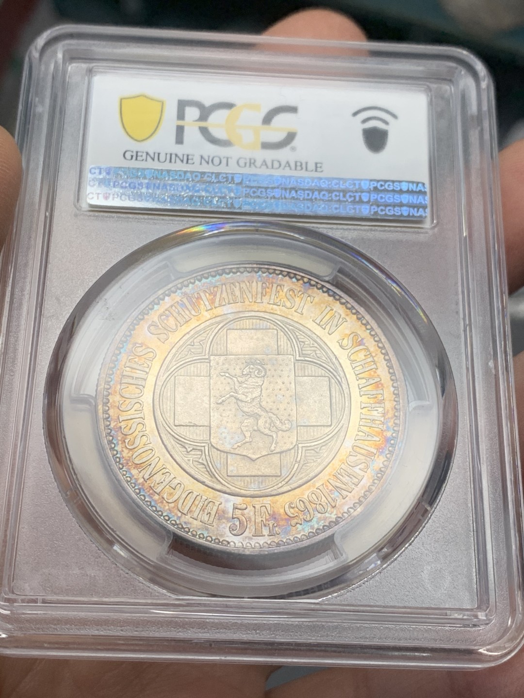 《竞宝斋》第121场-周日，周一 ，2场连拍（全场包邮） PCGS UNC 瑞士1865年 沙夫豪森狩猎节大银币 彩的无以复加 太好看了，色迷心窍的感觉 见图见视频