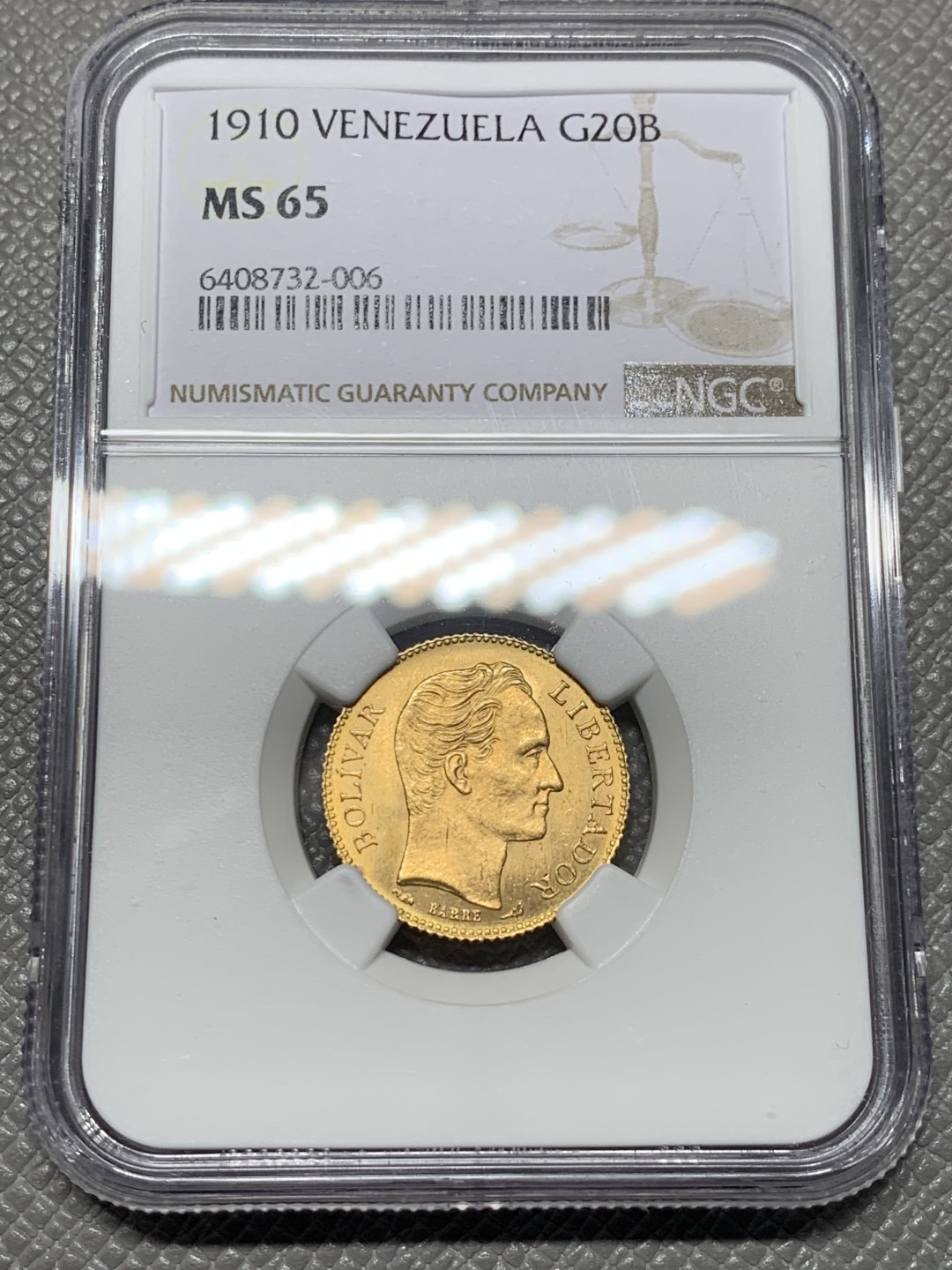 《竞宝斋》第121场-周日，周一 ，2场连拍（全场包邮） 冠军分 NGC-MS65 委内瑞拉1910年 西蒙波利瓦 20B金币 顶级品相 一枚就毕业的品相