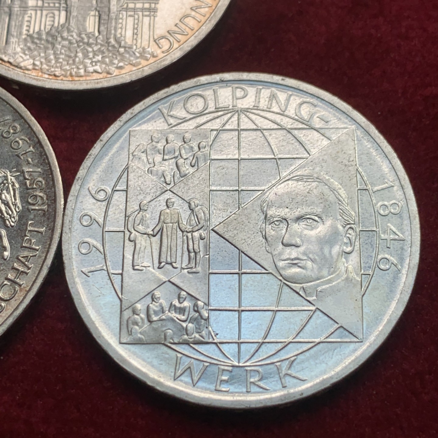 《竞宝斋》第121场-周日，周一 ，2场连拍（全场包邮） 德国10马克好品银币一组3枚（罗马条约、和平与和解、科尔平工厂） 单枚重量15.5克