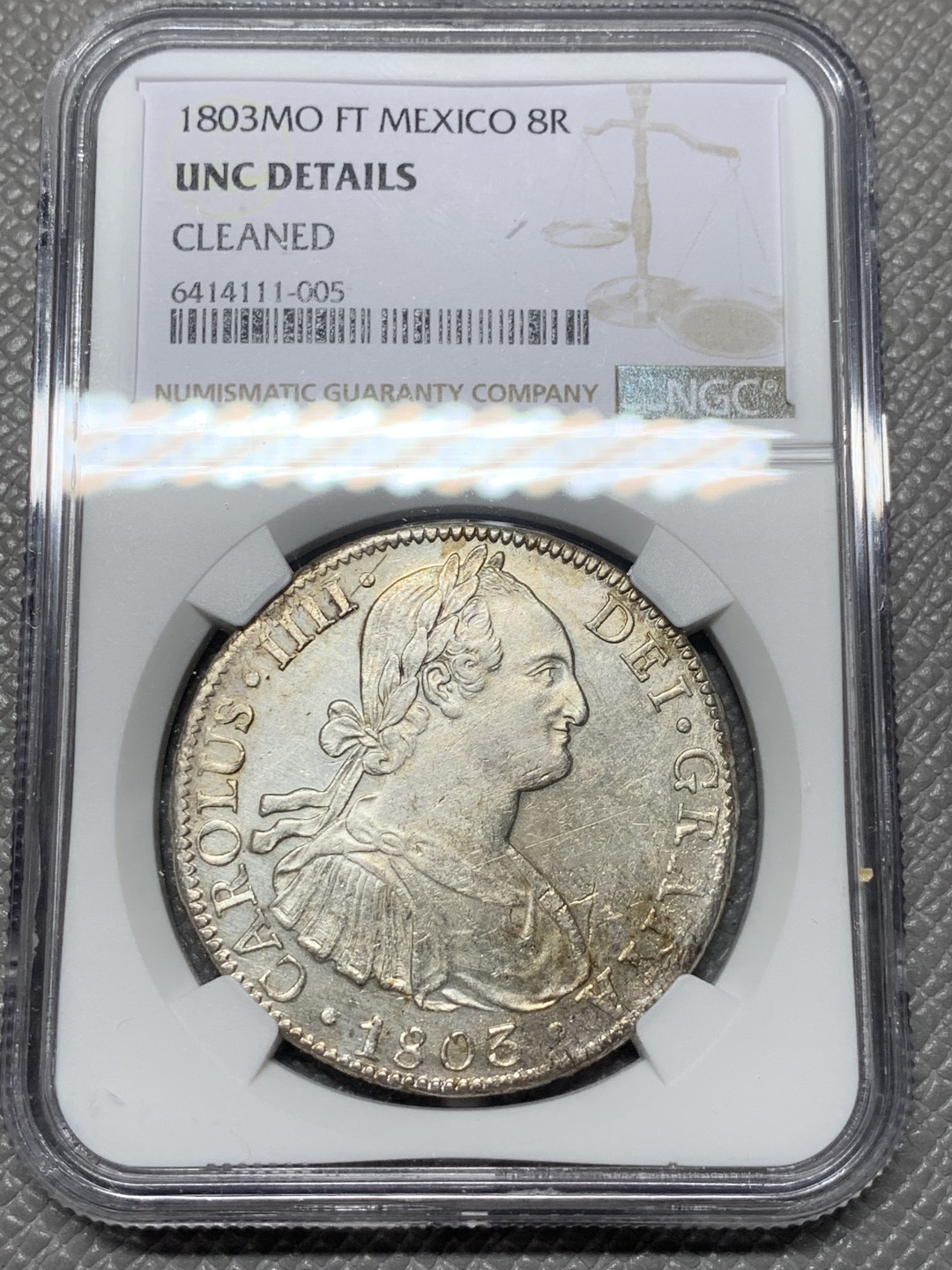 《竞宝斋》第121场-周日，周一 ，2场连拍（全场包邮） NGC UNC 墨西哥 1803年 卡四 8R 双柱大银币 正反深打 状态很好