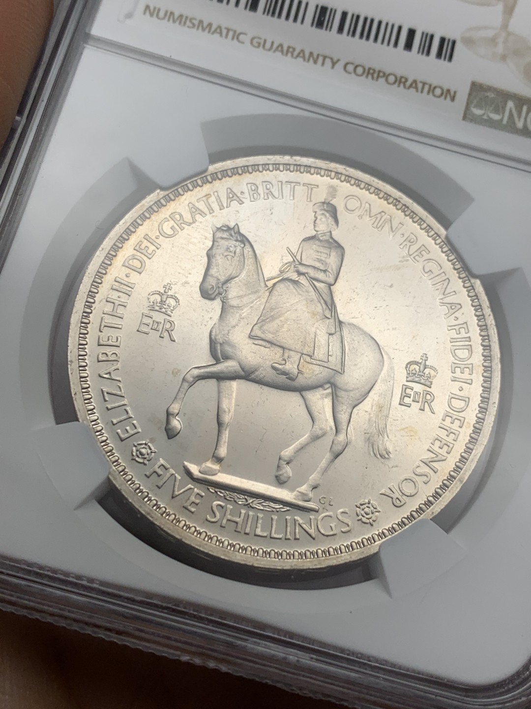 《竞宝斋》第121场-周日，周一 ，2场连拍（全场包邮） NGC-PF62带CAMEO 英国 1953年伊丽莎白二世首年加冕克朗，热门品种，