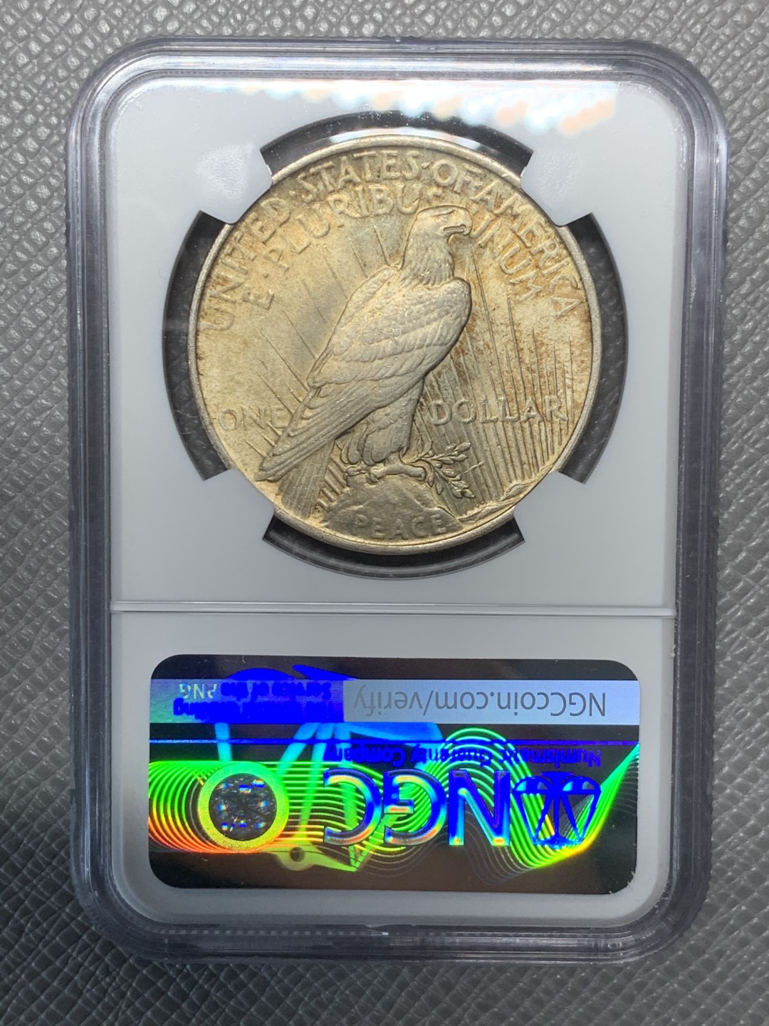 《竞宝斋》第121场-周日，周一 ，2场连拍（全场包邮） NGC-MS63 美国1922年 和平鸽1美元大银币 原光好品