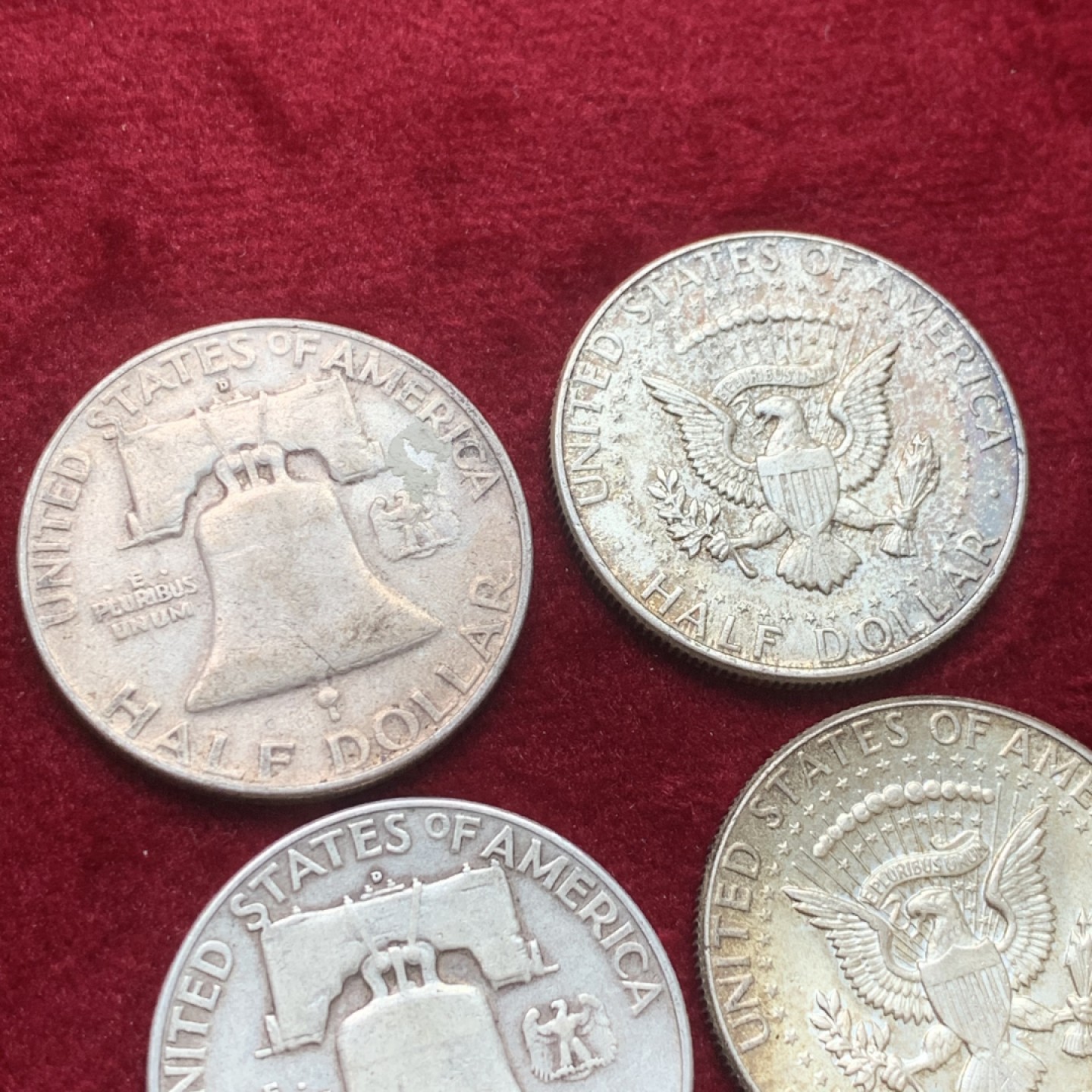 《竞宝斋》第121场-周日，周一 ，2场连拍（全场包邮） 美国900银 银币4枚 2枚富兰克林半美元，2枚肯尼迪半美元 单枚12.5克 都是高银版 合计50克900银