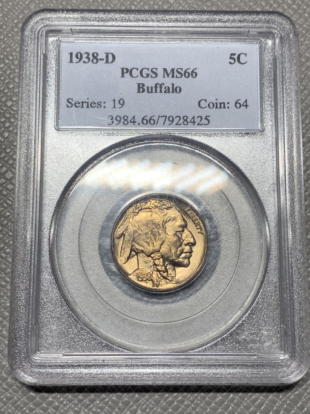 《竞宝斋》第121场-周日，周一 ，2场连拍（全场包邮） PCGS MS66 美国 1938年 印第安野牛 5分 状态非常好 老白标 竟然有炫光