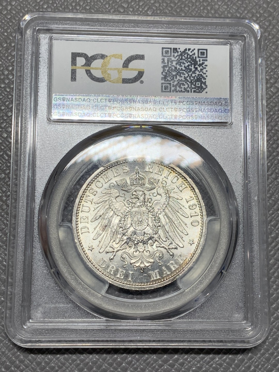 《竞宝斋》第121场-周日，周一 ，2场连拍（全场包邮） PCGS-MS64 德国 1910年 萨克森魏玛艾森纳二婚三马克 略带五彩 收藏品相