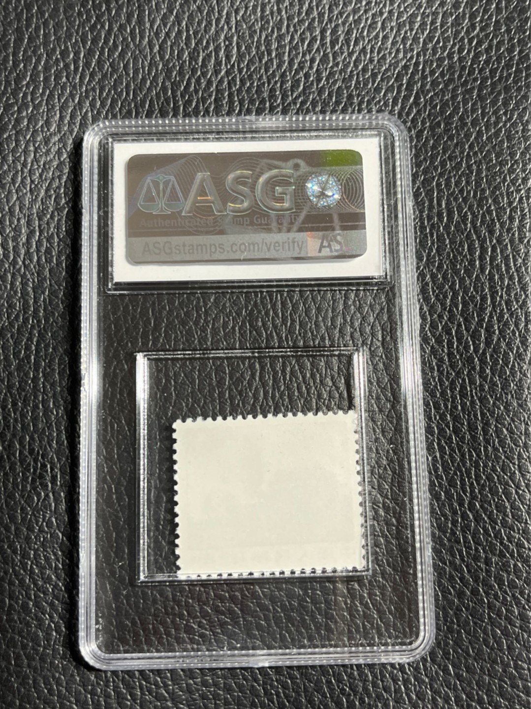 洪涛臻品批发群  精选邮票限时拍卖第一百零五期 普无号  天安门红太阳   ASG85分OP  版撕绝中绝送评，105最严格时期出分，一手出分壳子完好无划痕，配套必备，喜欢不要错过