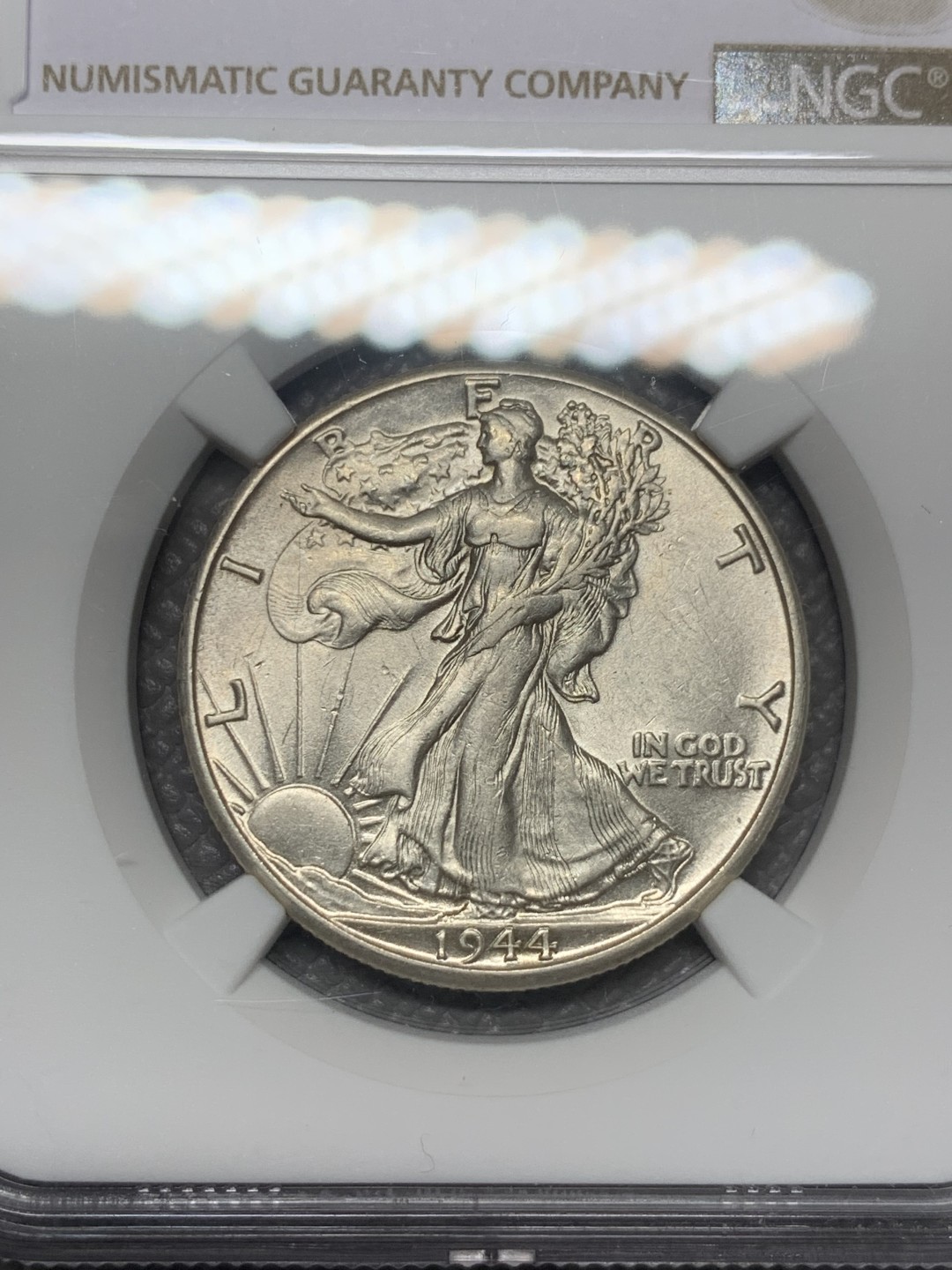 《竞宝斋》第121场-周日，周一 ，2场连拍（全场包邮） NGC-AU 美国1944-D年 自由女神半圆 原光好品