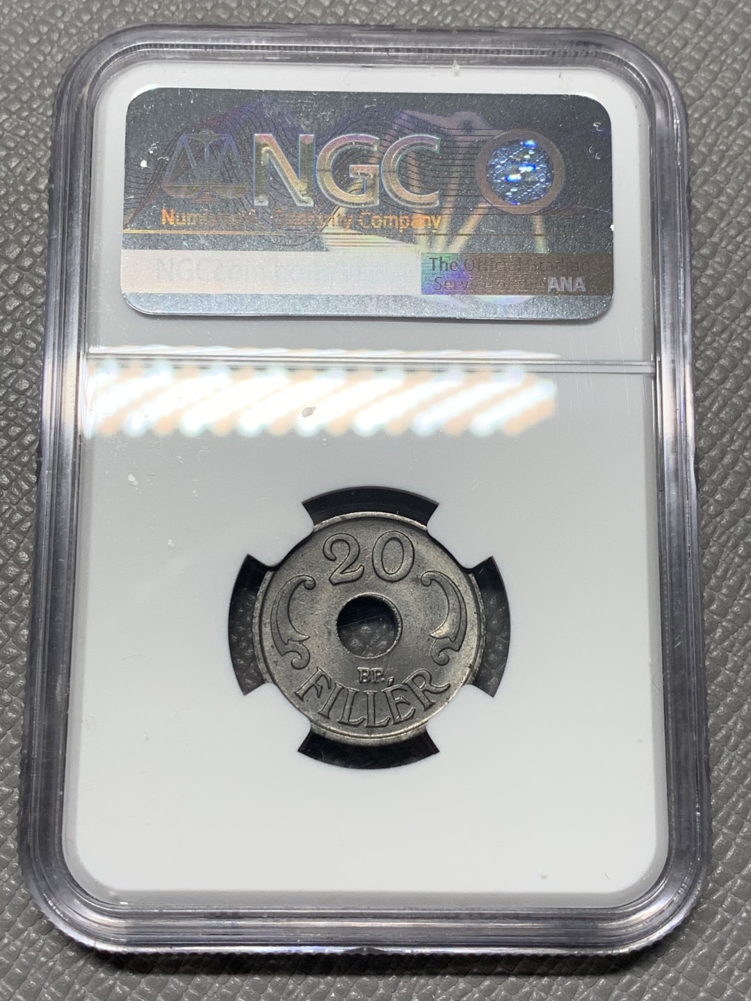 《竞宝斋》第121场-周日，周一 ，2场连拍（全场包邮） NGC-MS64 匈牙利1944年歪皇冠20菲勒铁币