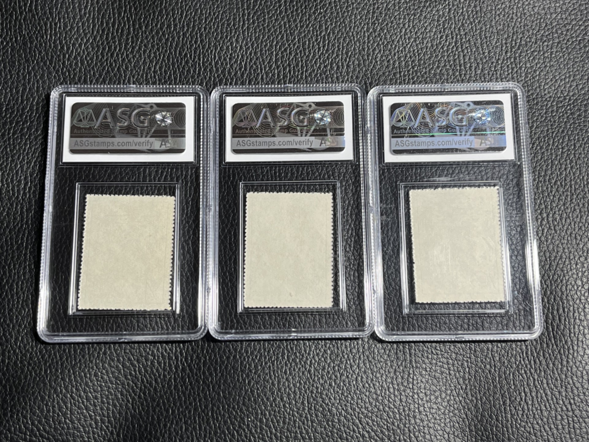 洪涛臻品批发群  精选邮票限时拍卖第一百零四期 纪50关汉卿★新全★  ASG85分OP ，。两枚边纸色线，文豪系列，85超高性价比，非常受欢迎的一套票，其他群都开始疯抢了，注意捡漏价补仓精品
