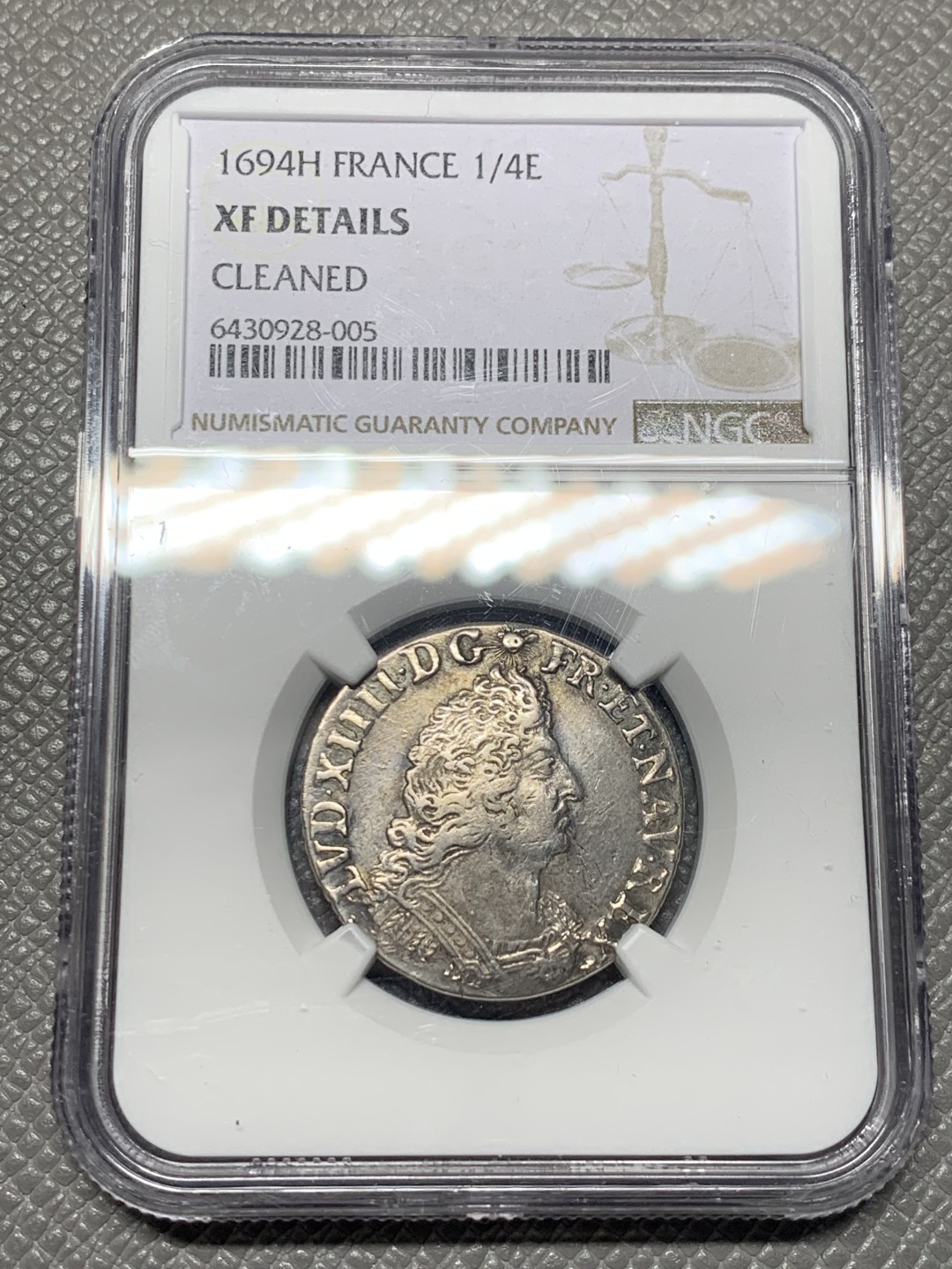 《竞宝斋》第121场-周日，周一 ，2场连拍（全场包邮） NGC XF 法国 1694年H版 路易十四 太阳王 1/4埃居 银币 这个比较少见 双面深打就更不容易了