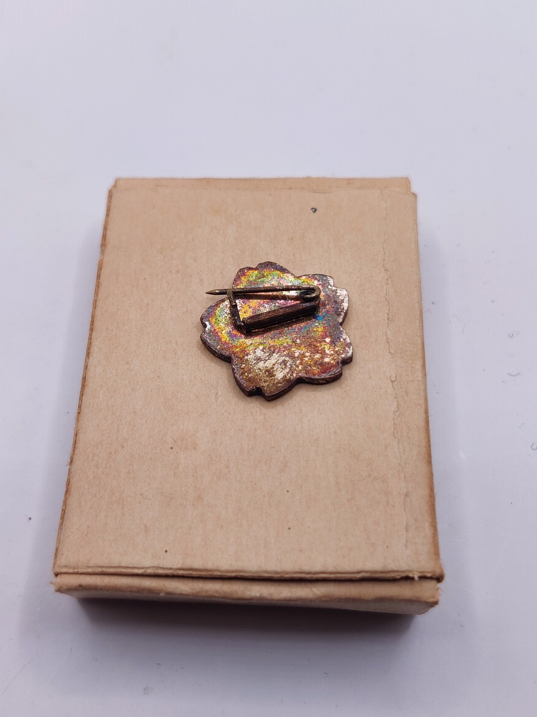 全场0元起拍 第20期 咸鱼国勋章拍卖专场 12月7日（周三）下午6：00开始 日本商工奉仕会珐琅章 带盒