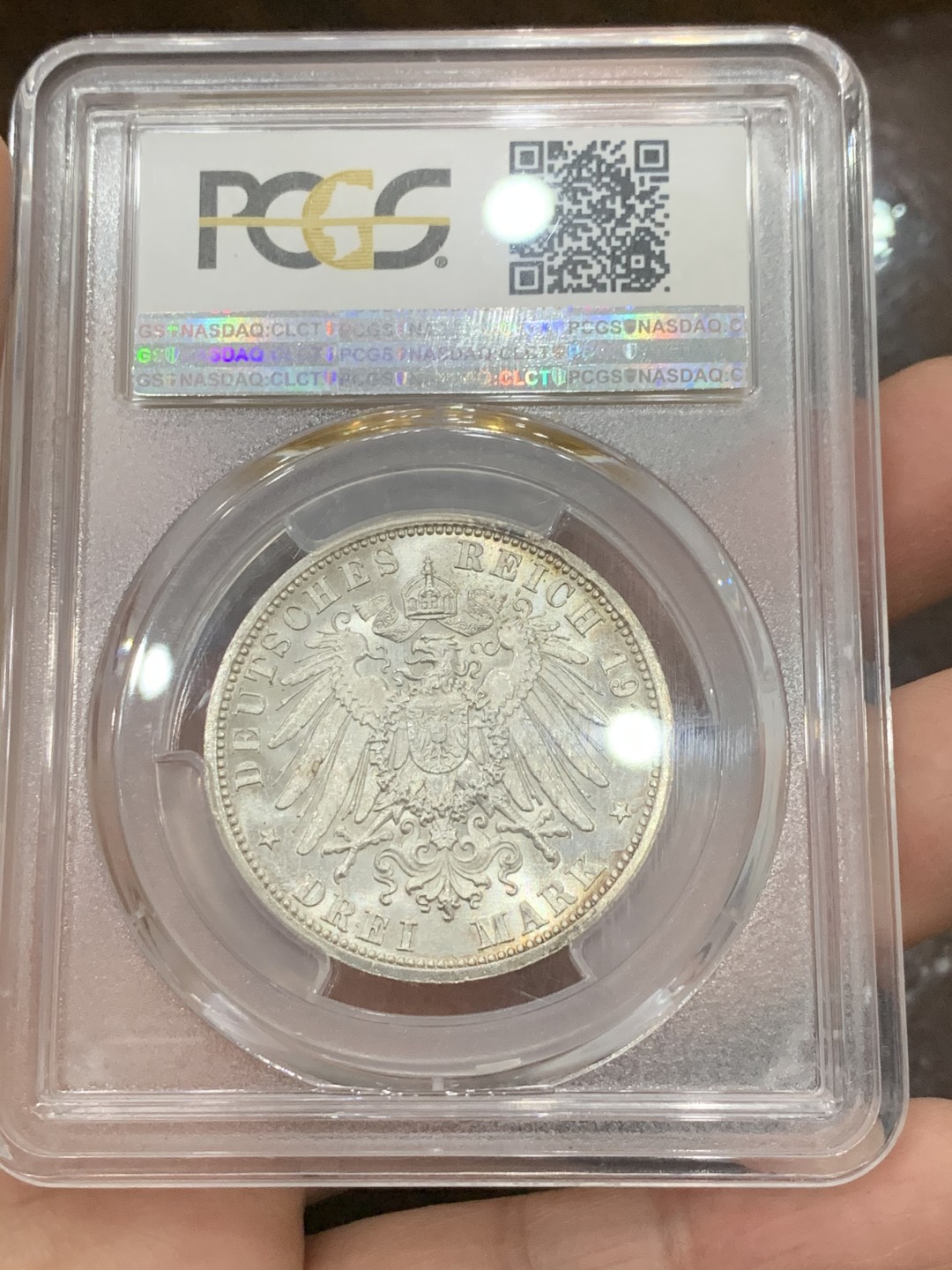 《竞宝斋》第121场-周日，周一 ，2场连拍（全场包邮） PCGS-MS64 德国 1910年 萨克森魏玛艾森纳二婚三马克 略带五彩 收藏品相