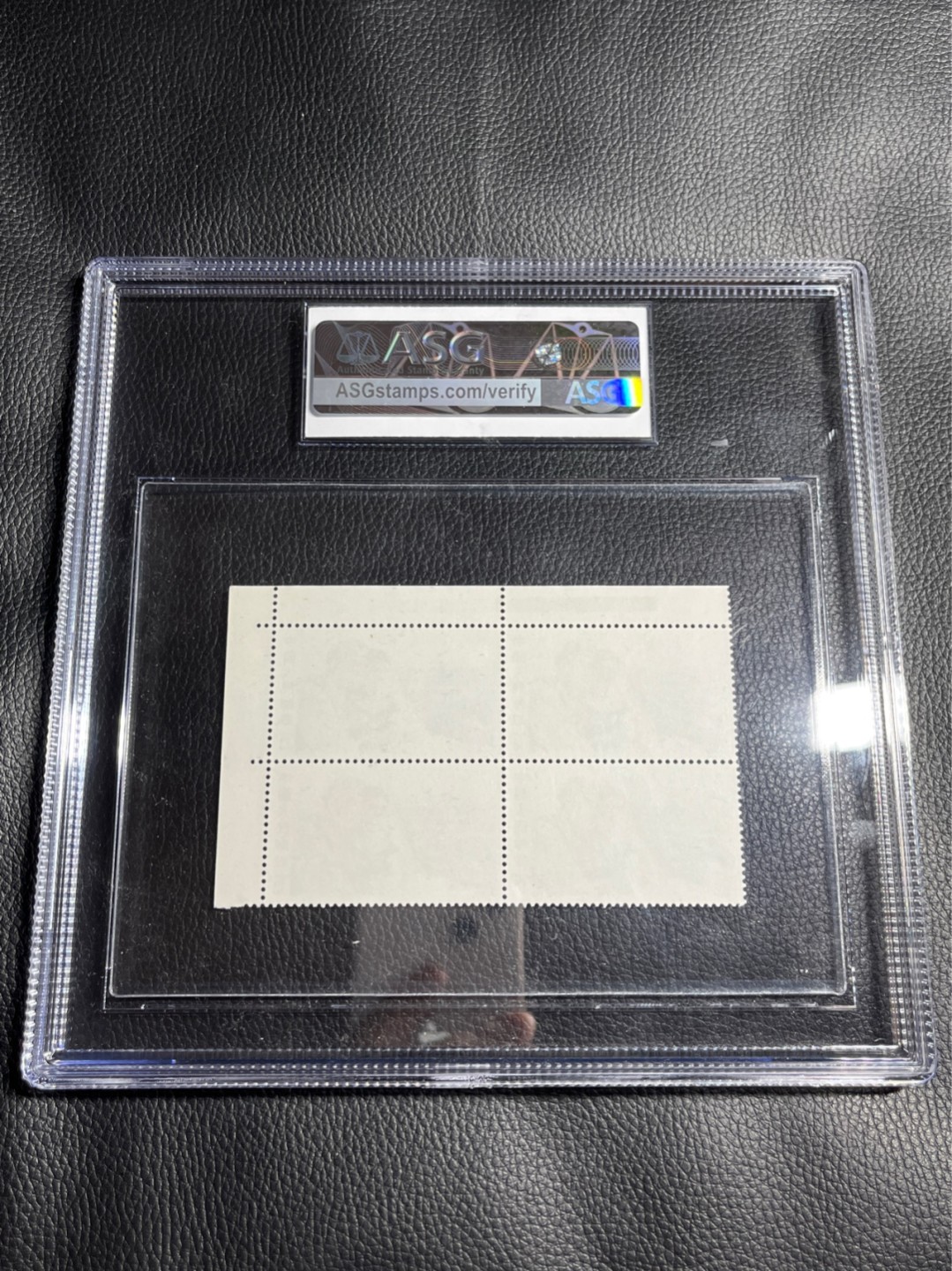 洪涛臻品批发群  精选邮票限时拍卖第一百零四期 ★错标★OG错标注成OP   文10海防 色标，直角边四方连一组，ASG85分OP(错标)一枚。型张盒，OG为原胶，OP为无胶票的原票。ASG评级错误❌标注 是一大收藏热点。具有一定的投资价值，黑马品种，碰到了不要错过！