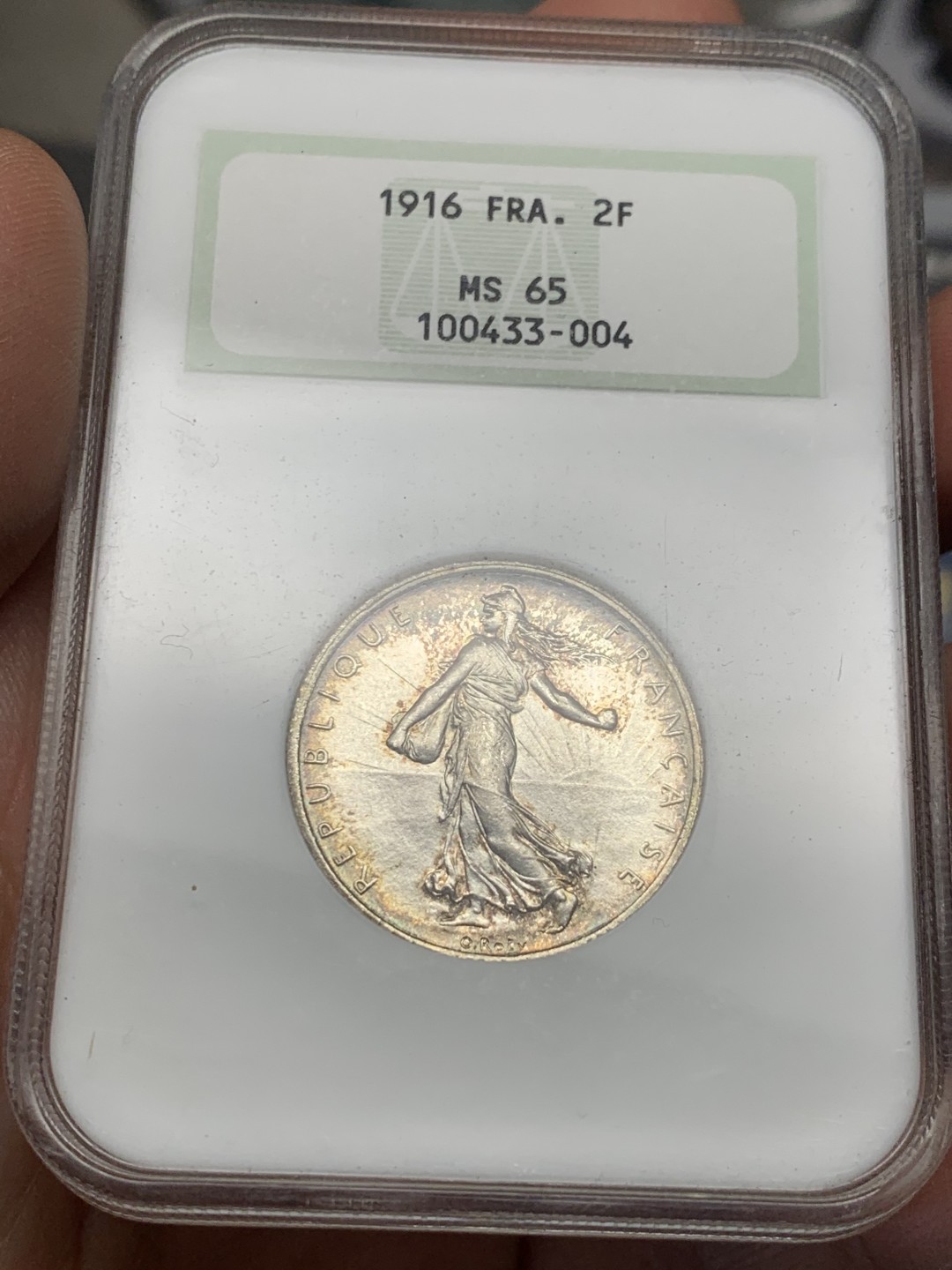《竞宝斋》第121场-周日，周一 ，2场连拍（全场包邮） NGC MS65 法国 行走女神 1916年 2法郎银币 包浆好，早期盒装 状态好