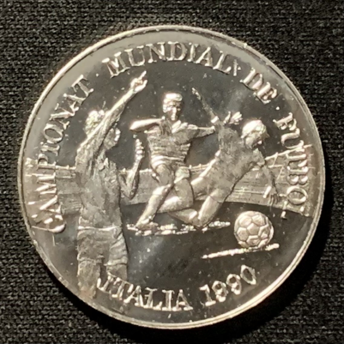 紫瑗钱币——第264期拍卖 安道尔 1989年 意大利世界杯 铲球 10第纳尔 12克 0.925银 精制