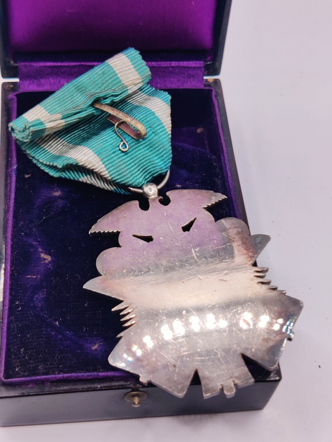 全场0元起拍 第20期 咸鱼国勋章拍卖专场 12月7日（周三）下午6：00开始