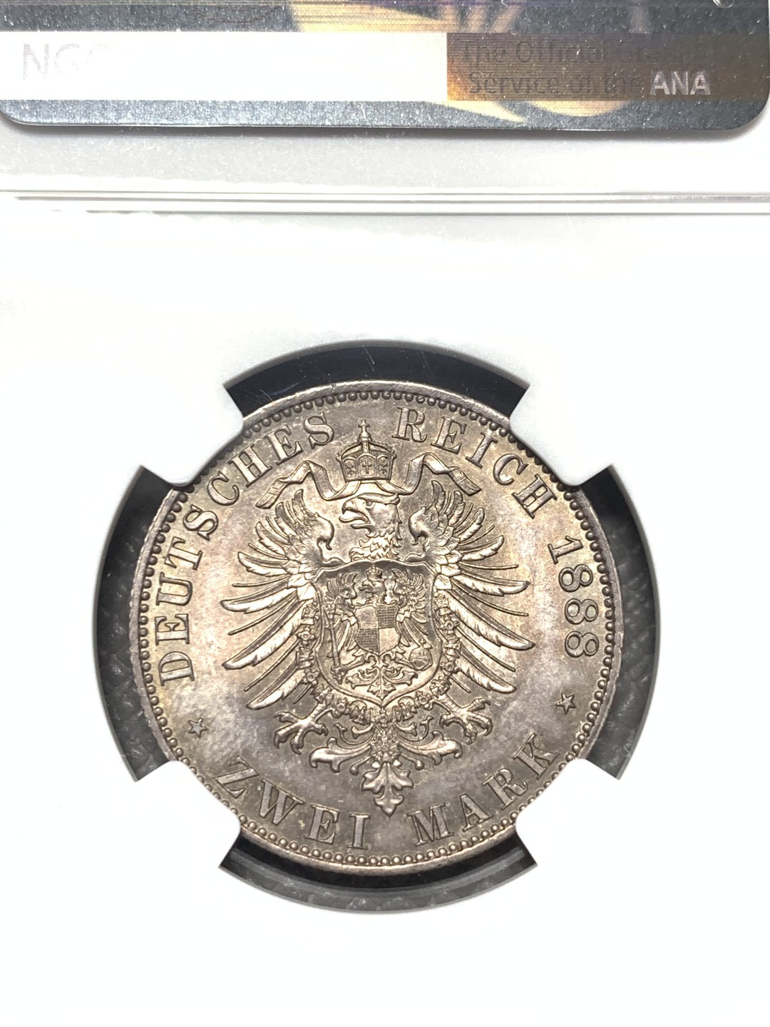 《竞宝斋》第121场-周日，周一 ，2场连拍（全场包邮） NGC-MS62 德国普鲁士 1888年 三皇之年2马克银币 经典纸袋包浆 非常漂亮