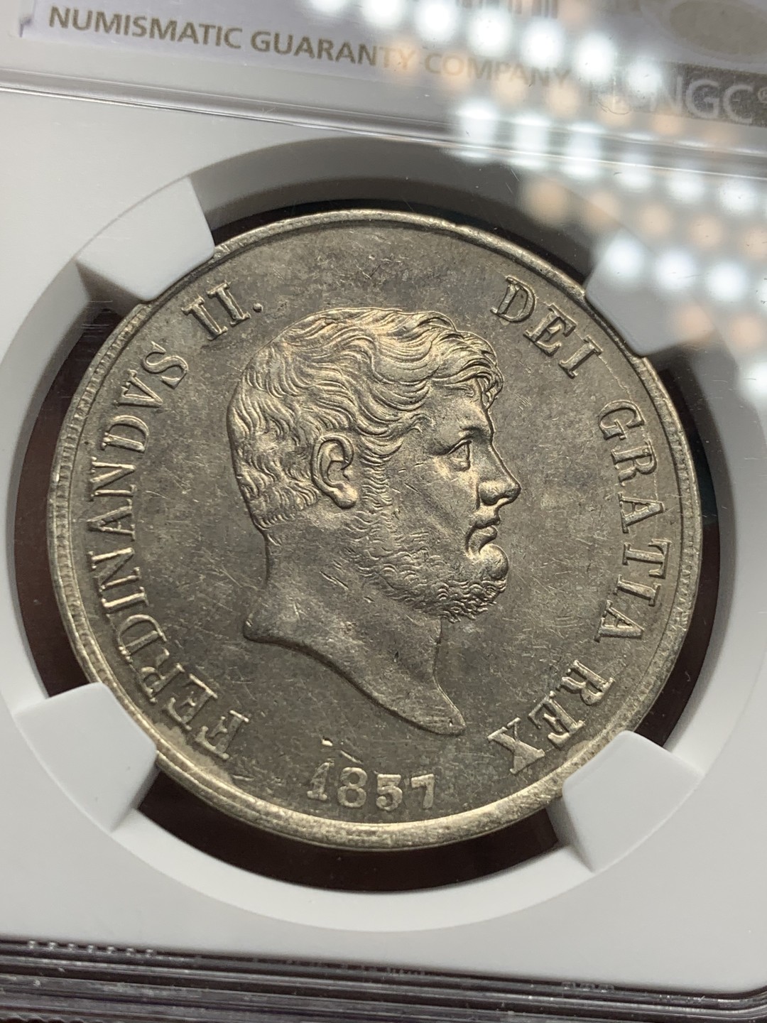 《竞宝斋》第121场-周日，周一 ，2场连拍（全场包邮） NGC-MS61 意大利-那不勒斯 1857年 120G 大银币 XF也不算多，这个MS61 很不错了