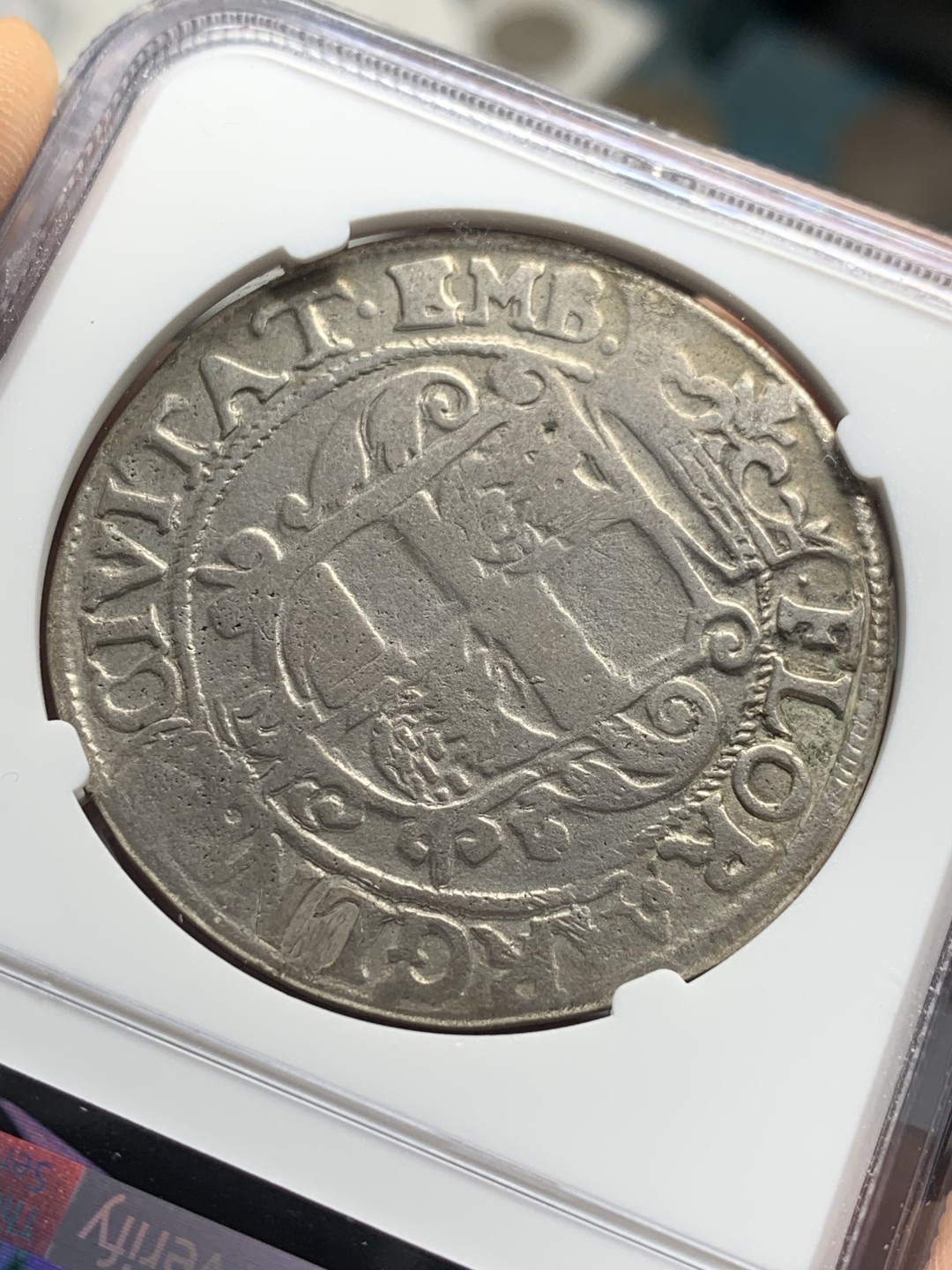 《竞宝斋》第121场-周日，周一 ，2场连拍（全场包邮） NGC-FINE 德国埃姆登 1624年 28S 双头鹰大银币 稀少品种