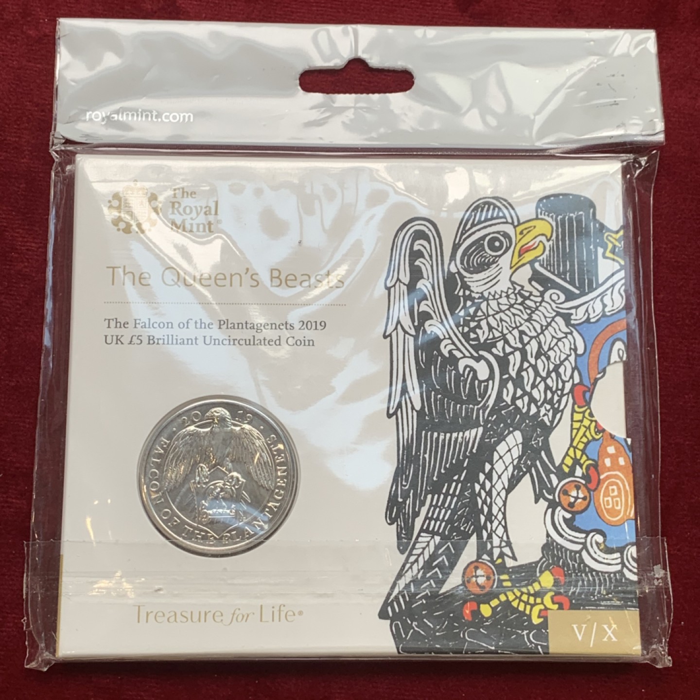 《竞宝斋》第121场-周日，周一 ，2场连拍（全场包邮） 卡册 英国2019年 英国5镑克朗型纪念币BU，威斯敏斯特十野兽之一（金雀花王朝的猎鹰）铜镍合金，重28.28g