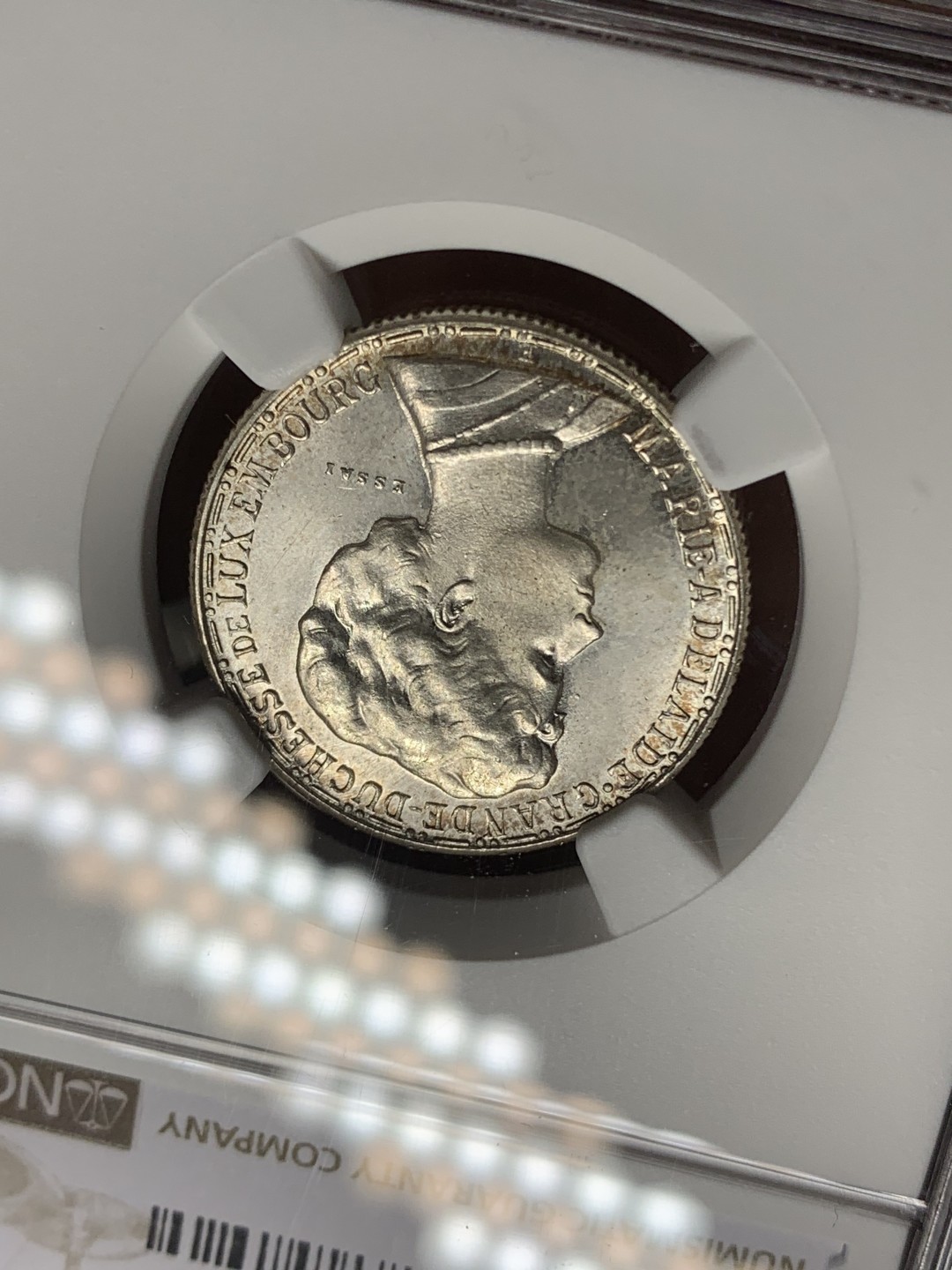 《竞宝斋》第121场-周日，周一 ，2场连拍（全场包邮） NGC-MS64 卢森堡1914年 第一大公玛丽·阿黛拉伊德 ESSAI厂 2法郎银制样币 非常稀少