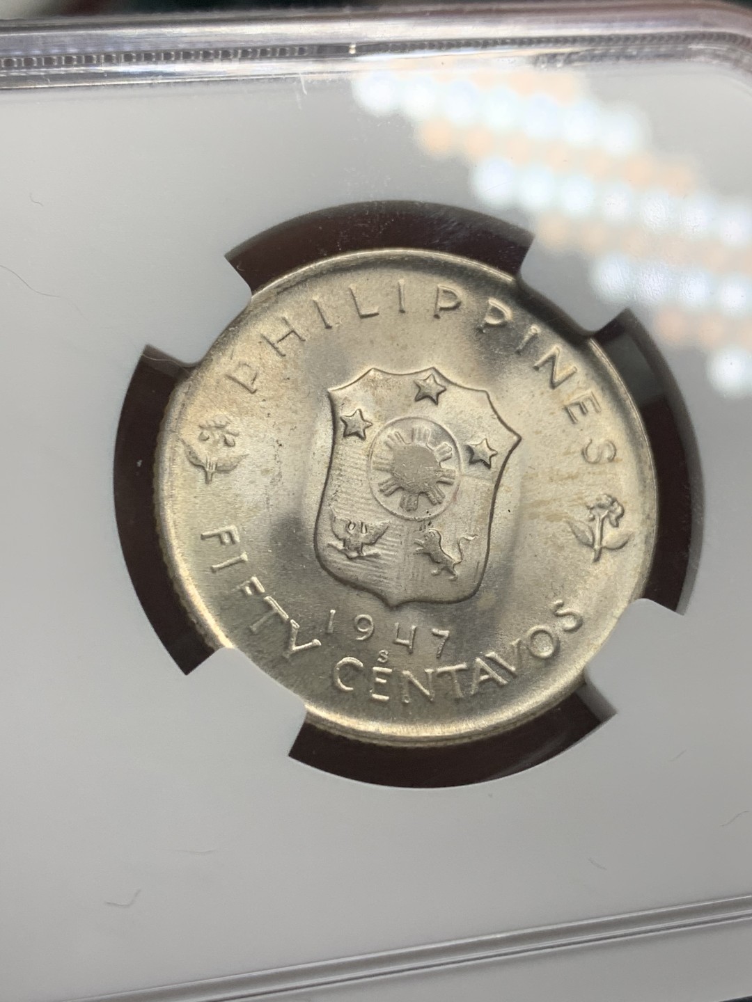 《竞宝斋》第121场-周日，周一 ，2场连拍（全场包邮） NGC-MS64 美占菲律宾 1947年 麦克阿瑟 50分 银币