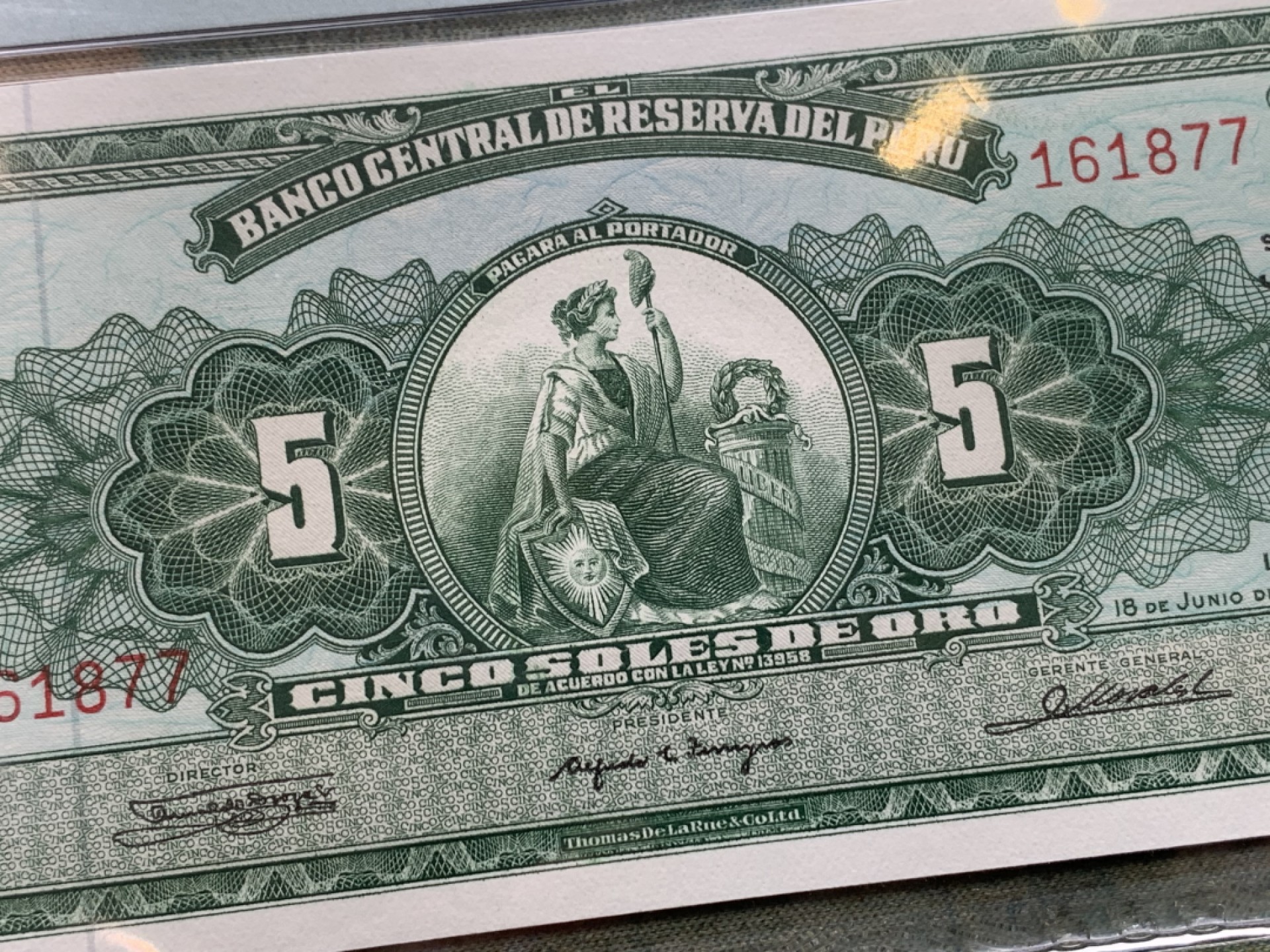 《竞宝斋》第121场-周日，周一 ，2场连拍（全场包邮） PMG-64 评级纸币2张一组，民国30年中央银行伍圆+秘鲁女神坐像5索尔。两张64同分，孙像+经典坐人女神