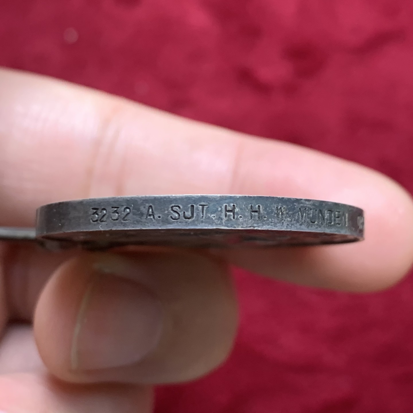 《竞宝斋》第121场-周日，周一 ，2场连拍（全场包邮） 1918年英国一战胜利奖章 银质 未清洗 包浆醇美