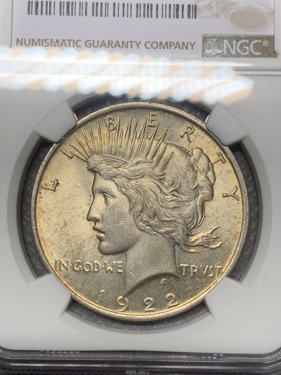 《竞宝斋》第121场-周日，周一 ，2场连拍（全场包邮） NGC-MS63 美国1922年 和平鸽1美元大银币 原光好品