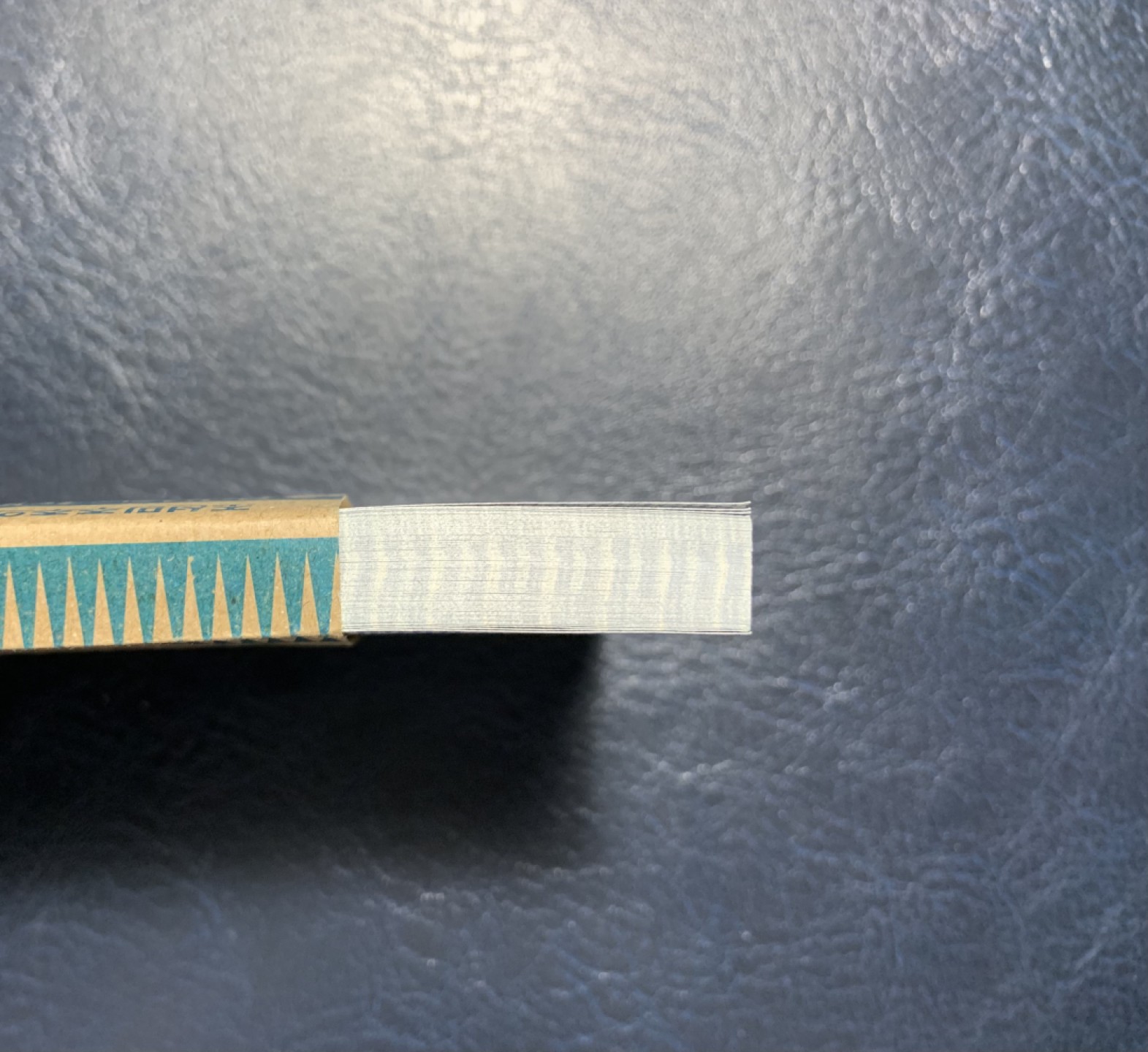 收藏联盟Quantum Auction 第215期拍卖 朝鲜2005年200元百连 品相全新UNC