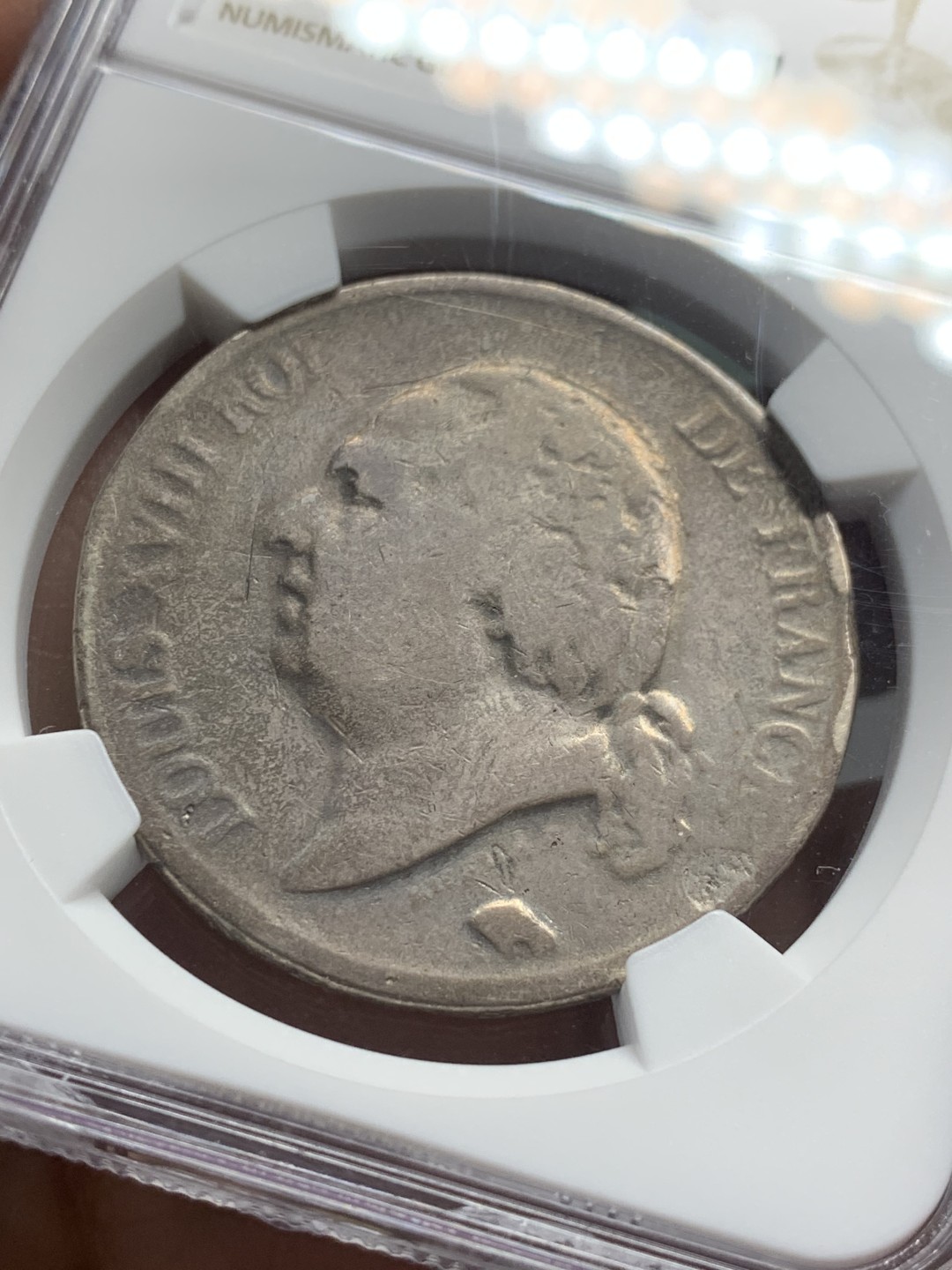 《竞宝斋》第121场-周日，周一 ，2场连拍（全场包邮） NGC VG10 法国 1822年W版 路易十八 5法郎银币 只能说难得低分  不错