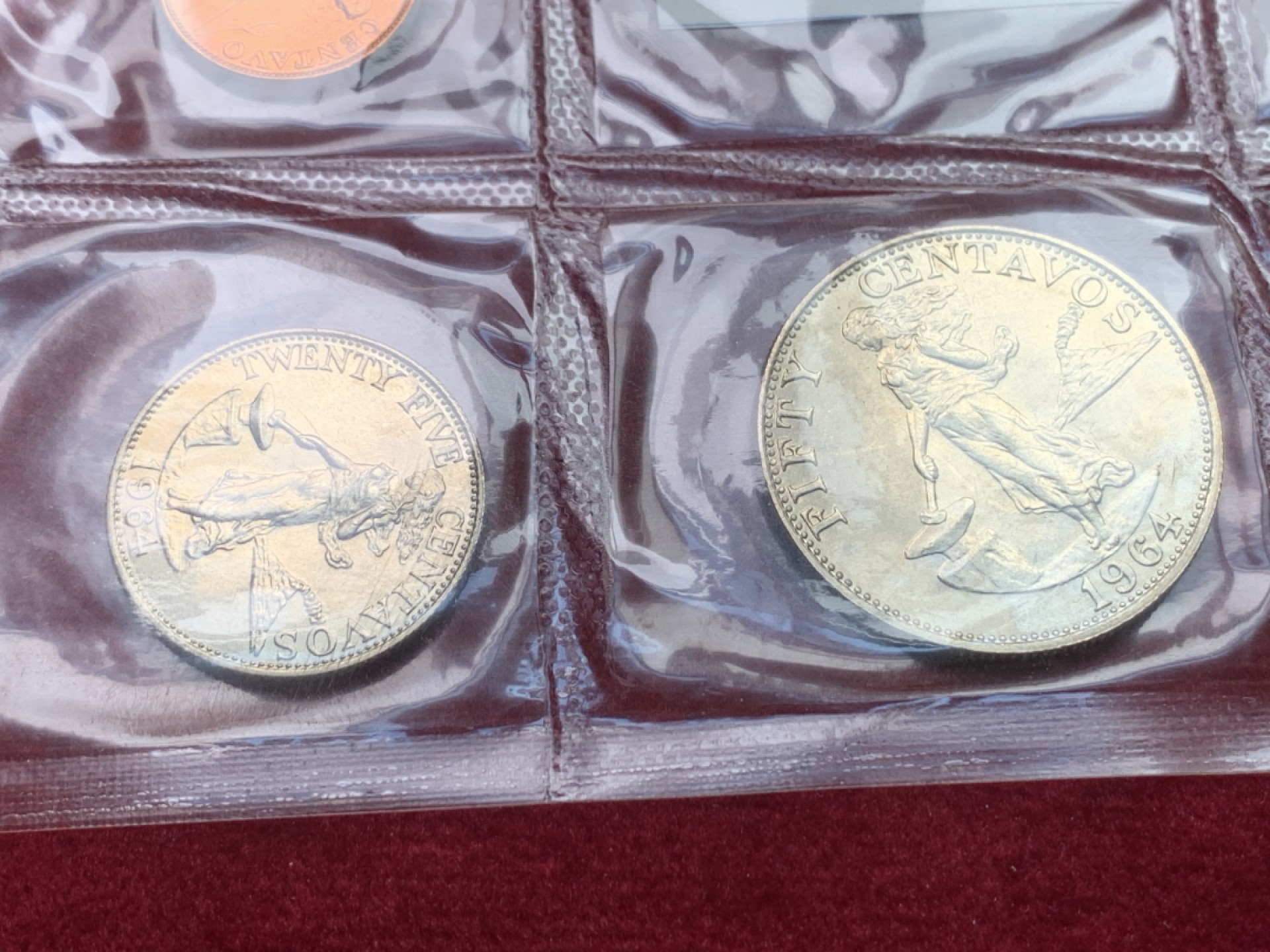 《竞宝斋》第121场-周日，周一 ，2场连拍（全场包邮） 菲律宾1963-1964打铁图案套币，密封BU收藏好品