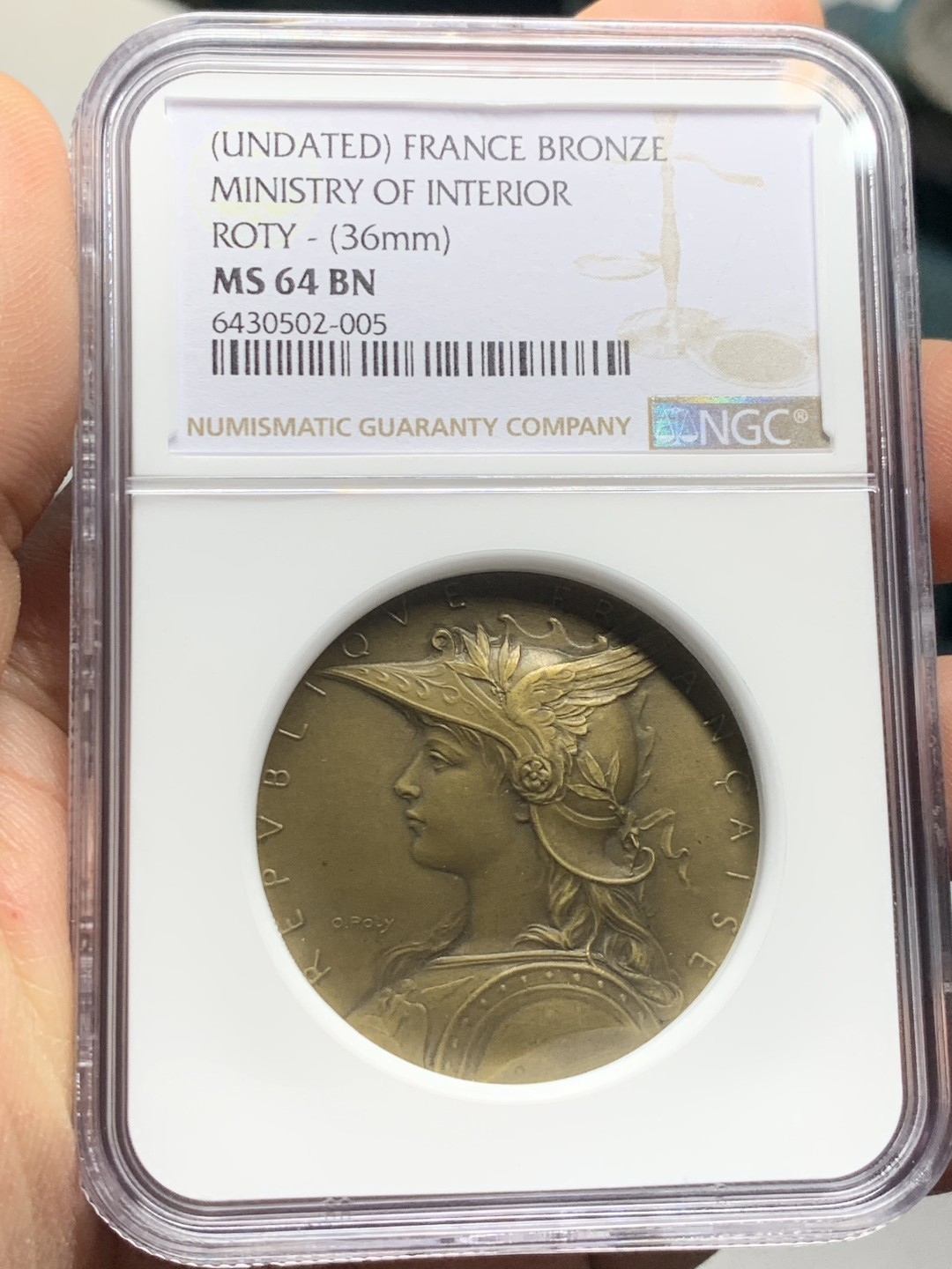 《竞宝斋》第121场-周日，周一 ，2场连拍（全场包邮） NGC MS64 高分美品罗蒂版戎装玛丽安娜 法国内政部铜章 加厚盒装