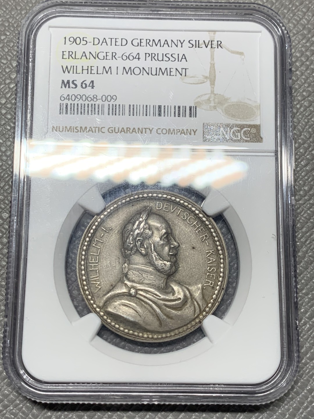 《竞宝斋》第121场-周日，周一 ，2场连拍（全场包邮） NGC MS64 德国 1905年 威廉一世纽伦堡皇帝纪念碑揭幕仪式纪念银章