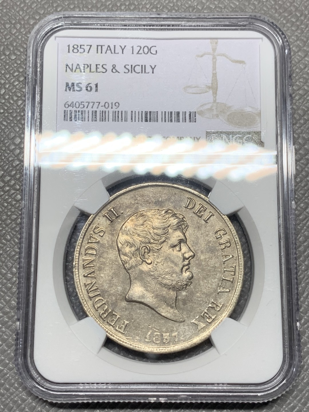 《竞宝斋》第121场-周日，周一 ，2场连拍（全场包邮） NGC-MS61 意大利-那不勒斯 1857年 120G 大银币 XF也不算多，这个MS61 很不错了