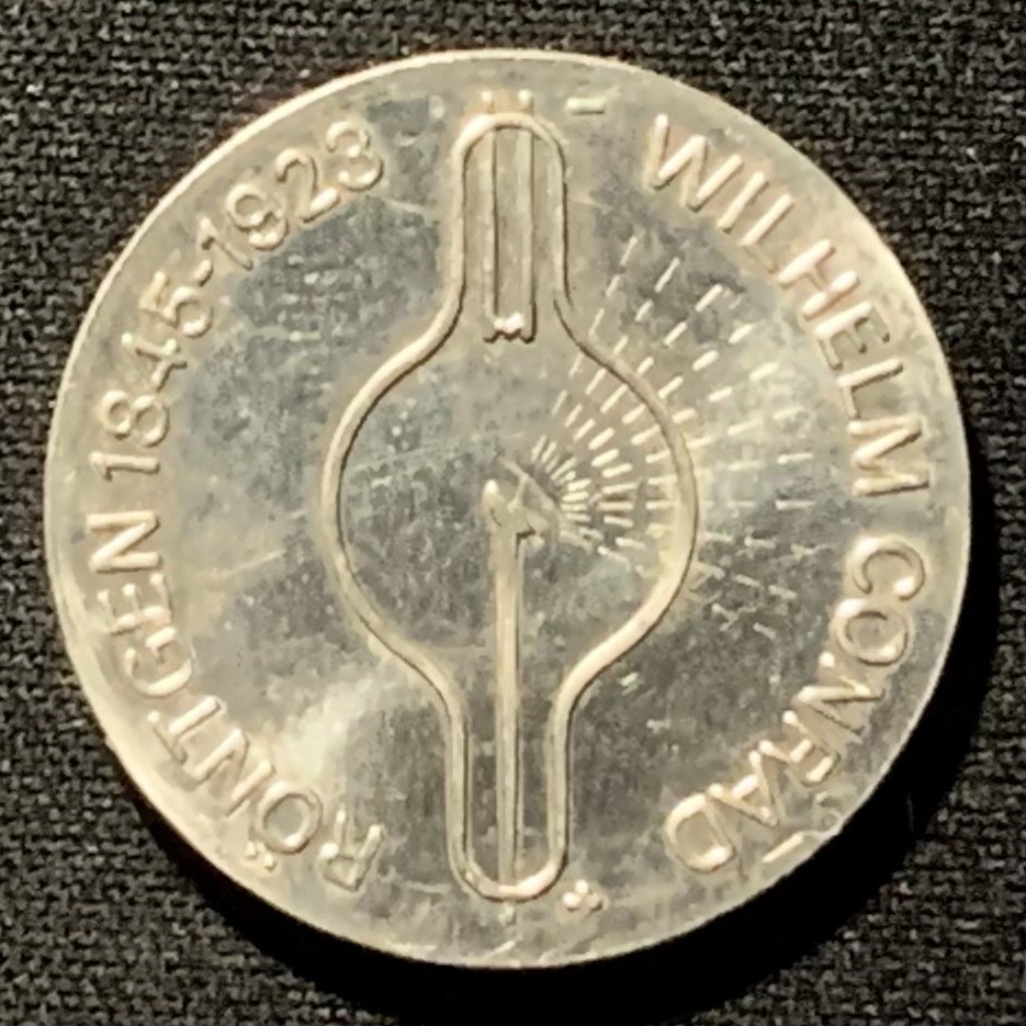 紫瑗钱币——第244期拍卖 民主德国 1970年 物理学家 伦琴诞辰125周年 5马克 纪念币 UNC