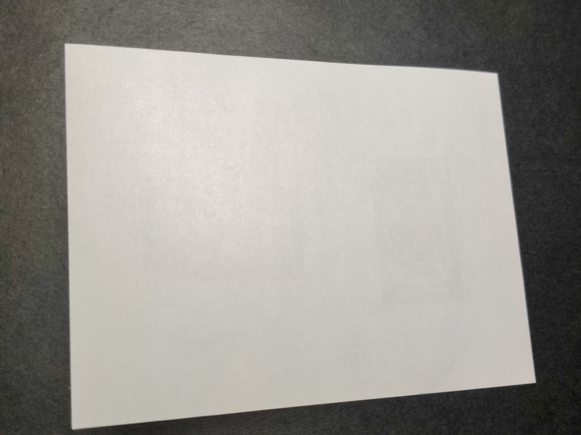 洪涛臻品批发群  精选邮票限时拍卖第一百零六期 总统就职纪念 无齿小全张 少见品种！该票纸张非常纤薄，非常难保存！本项已很好品相！极轻微压痕，面艳背白票挺光滑，四角尖，票体正！
