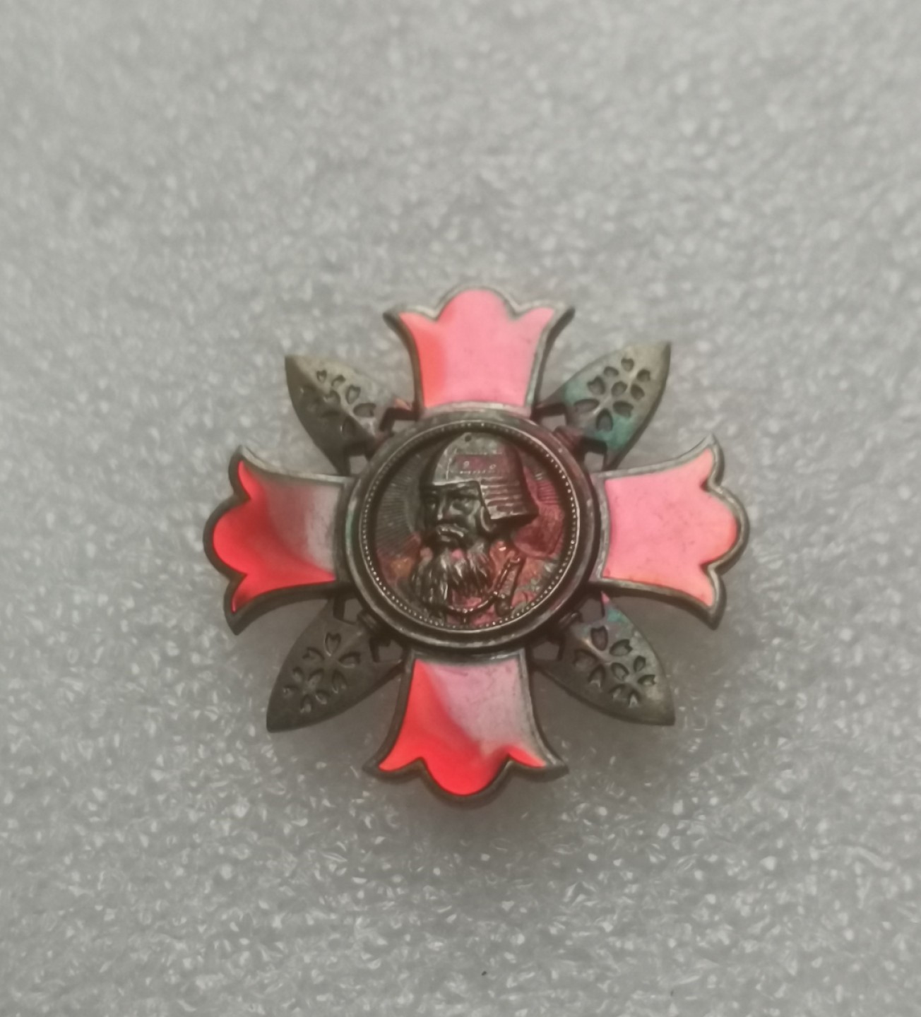 瓶子🏺第69期拍卖会 日本战时战伤伤夷银质奖章（完美珐琅五彩）