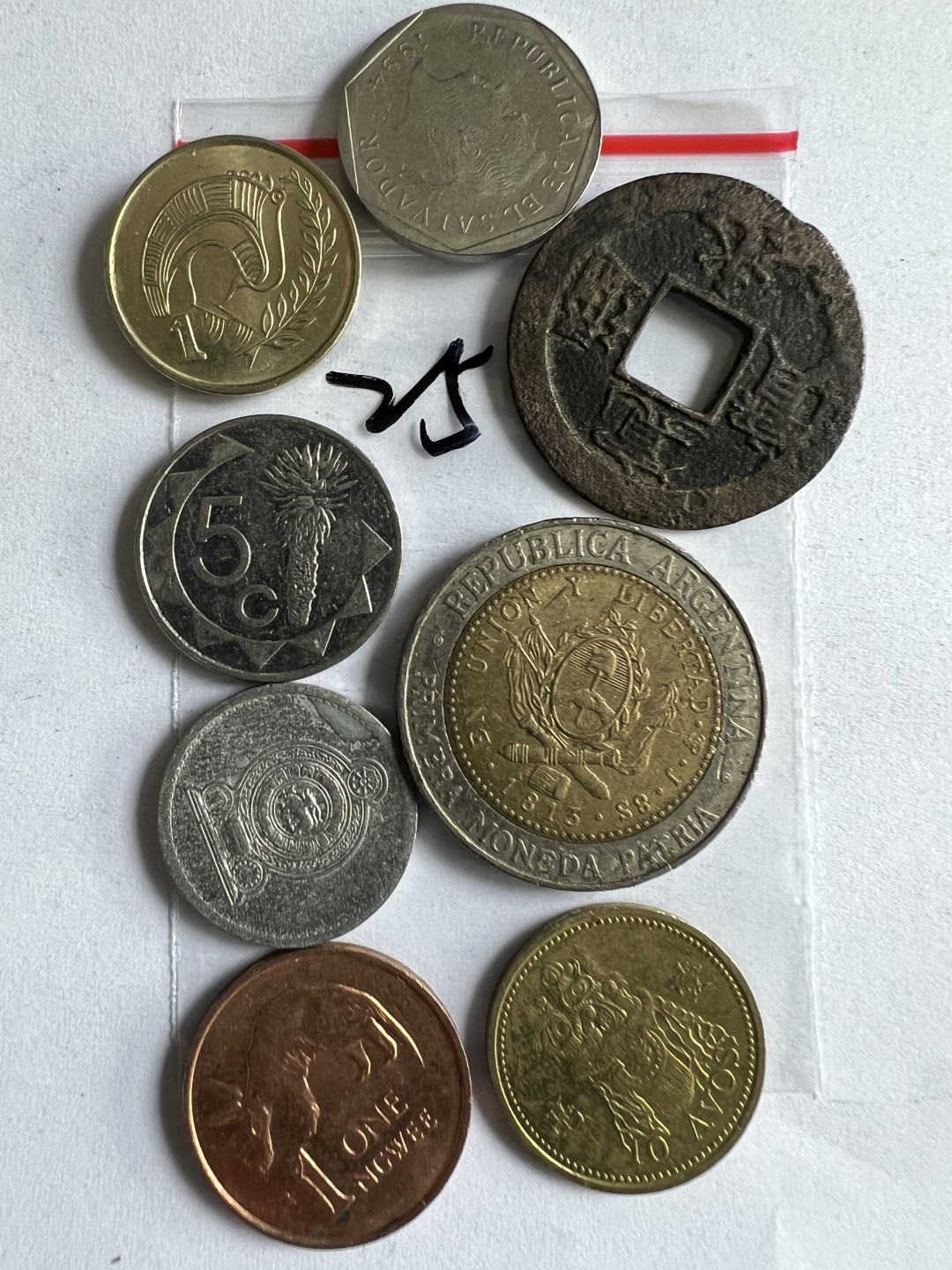 泡泡堂第171期  世界硬币邮票专场（无押金，无佣金，捡漏，全场20包邮，偏远地区除外） 硬币一袋25