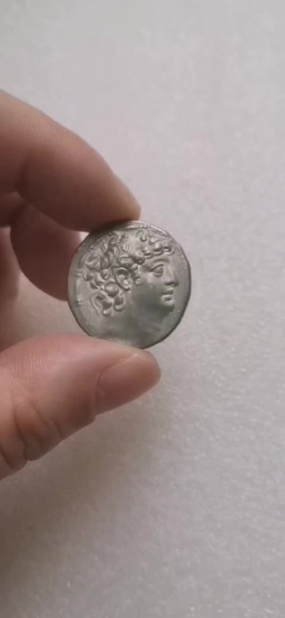 瓶子🏺第69期拍卖会 古希腊公元前121-前96年塞琉古安条克八世4德拉克马大银币背宙斯24毫米15.38克