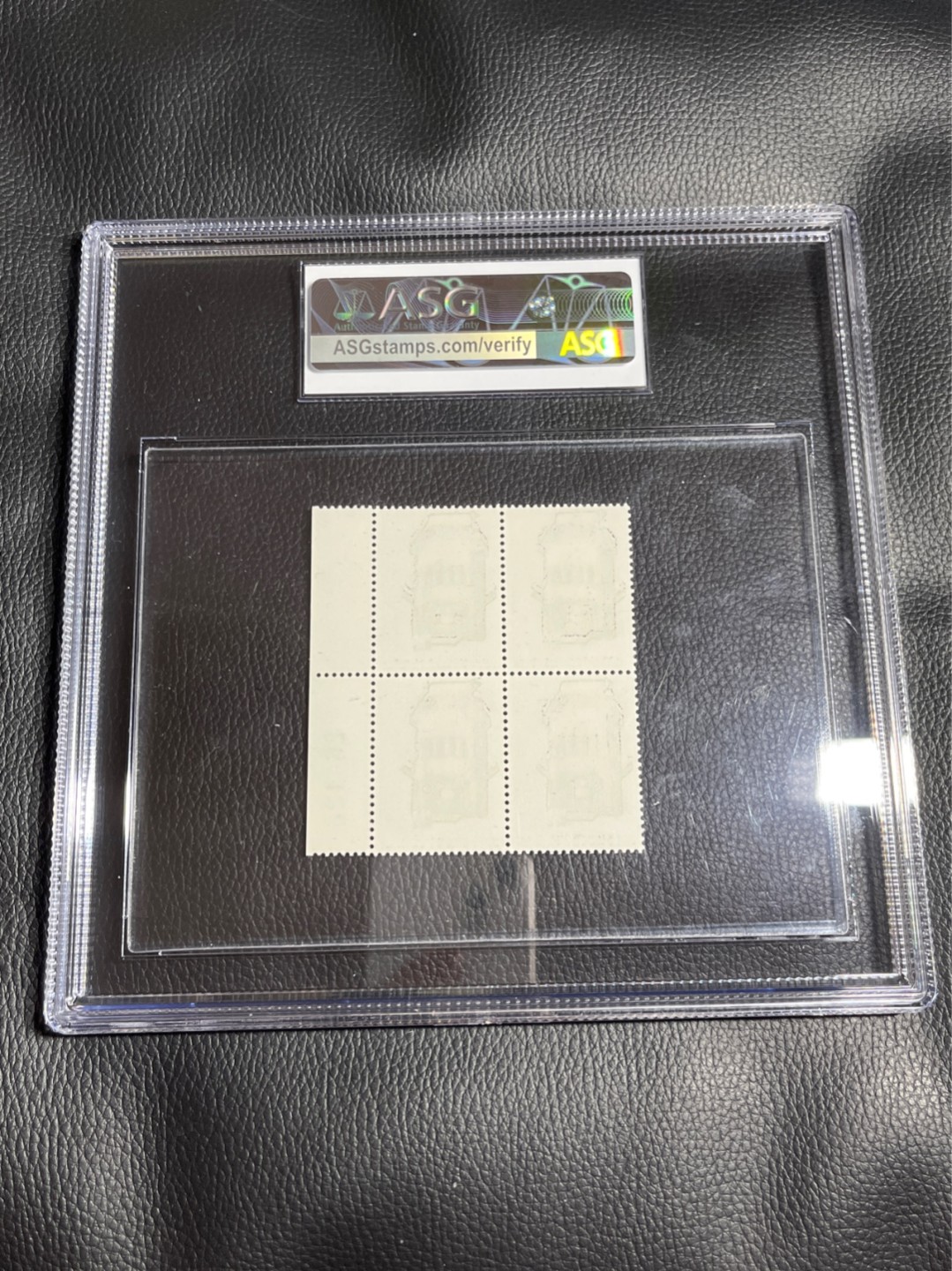 洪涛臻品批发群  精选邮票限时拍卖第一百零七期 特62机器8-6  数字边四方连  ASG95冠军🏆分一组，新出分，一手货完好无划痕，小型张盒，四方连给95高分难度非常大，非常热门的品种，大盒内衬非常漂亮可以做摆件，喜欢不要错过