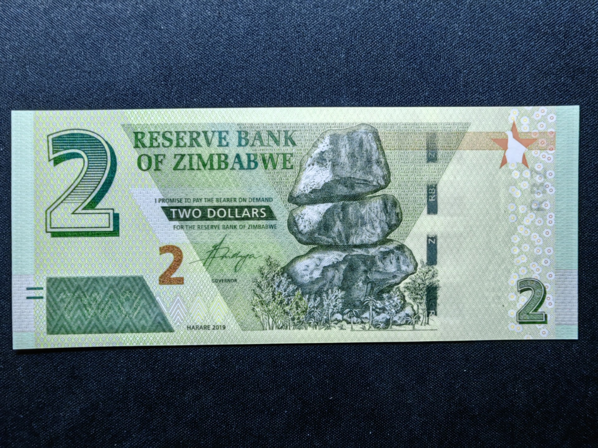 第②场-外国精品纸钞 莫桑比克20梅蒂卡+津巴布韦2元