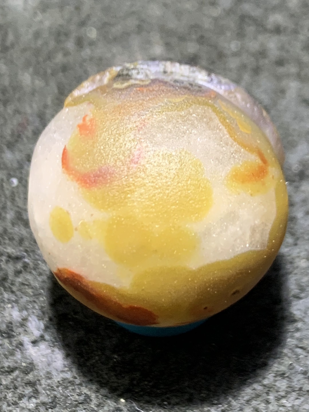 精美冰飘亚光战国红玛瑙巧雕蜗牛珠一个，寓意，扭转乾坤，