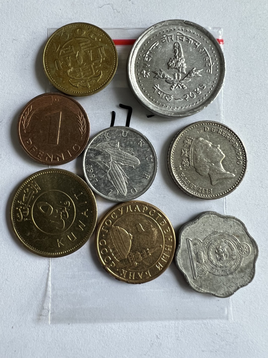 泡泡堂第171期  世界硬币邮票专场（无押金，无佣金，捡漏，全场20包邮，偏远地区除外） 硬币一袋17