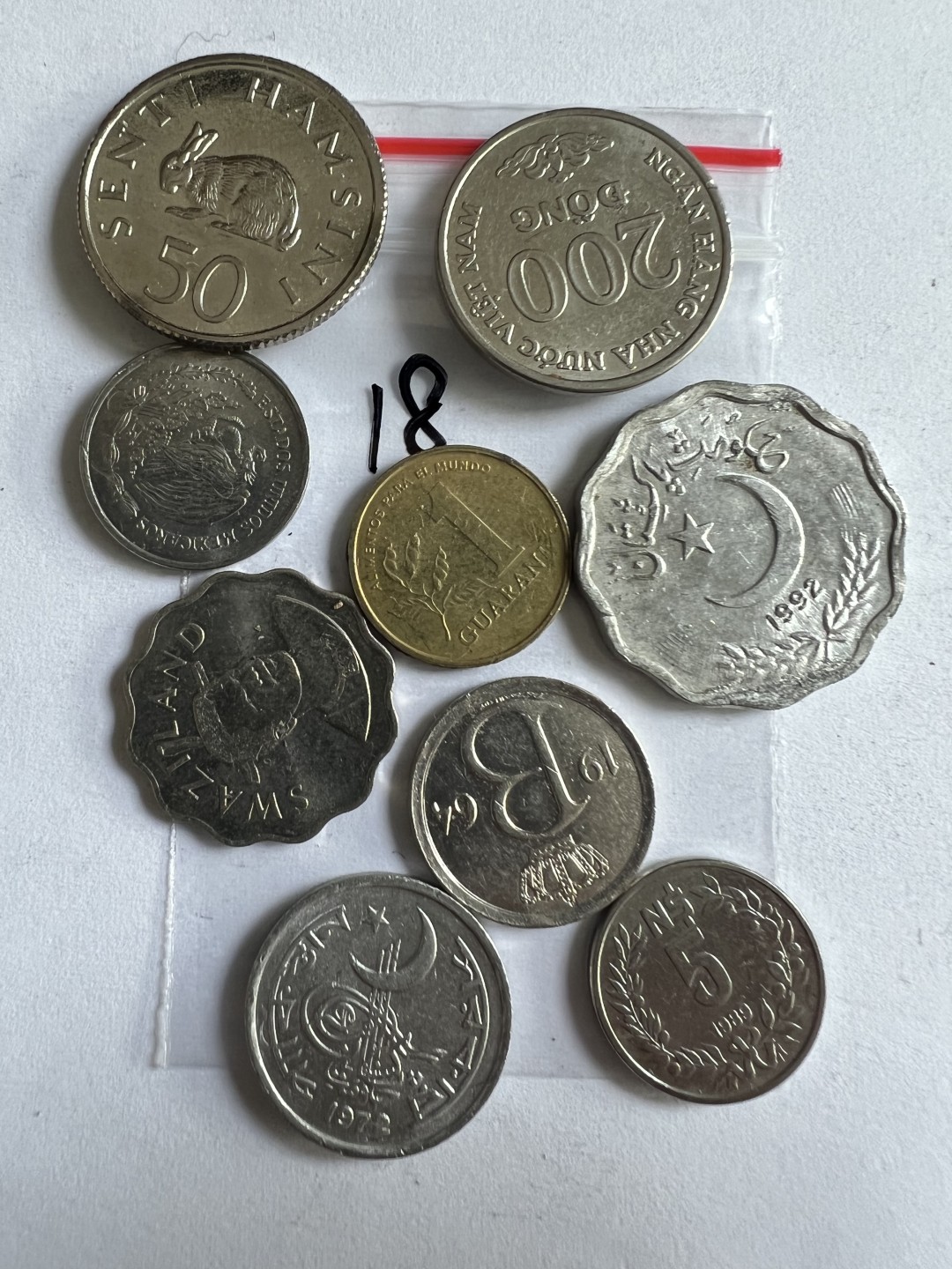 泡泡堂第171期  世界硬币邮票专场（无押金，无佣金，捡漏，全场20包邮，偏远地区除外） 硬币一袋18