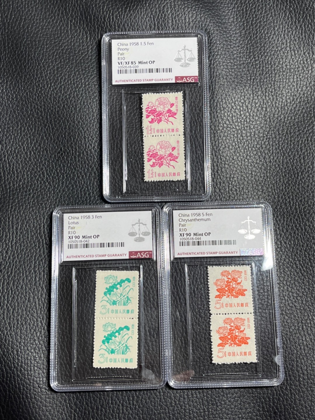 洪涛臻品批发群  精选邮票限时拍卖第一百二十一期 普10花卉  新全  2连 ASG   1分半，85OP，其余90OP 一组，严评一次性出分，非常漂亮，非常难得！草纸票90分是难得的高分。方连比单枚更难上分，仅此一套，喜欢不要错过！！！