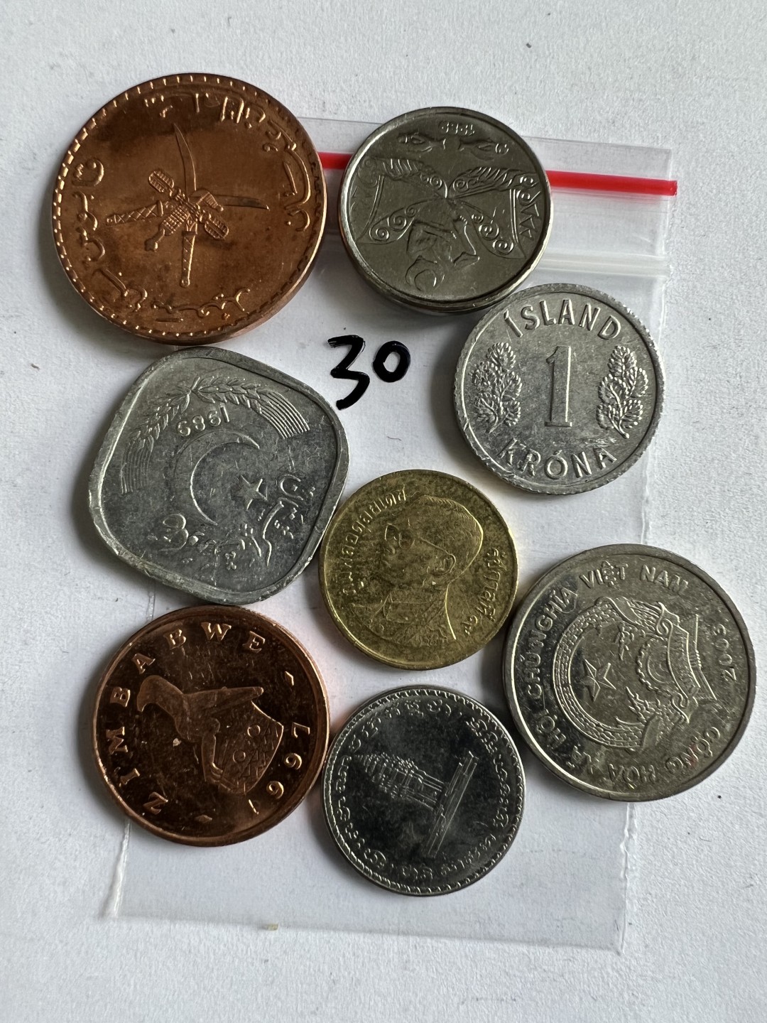 泡泡堂第171期  世界硬币邮票专场（无押金，无佣金，捡漏，全场20包邮，偏远地区除外） 硬币一袋30